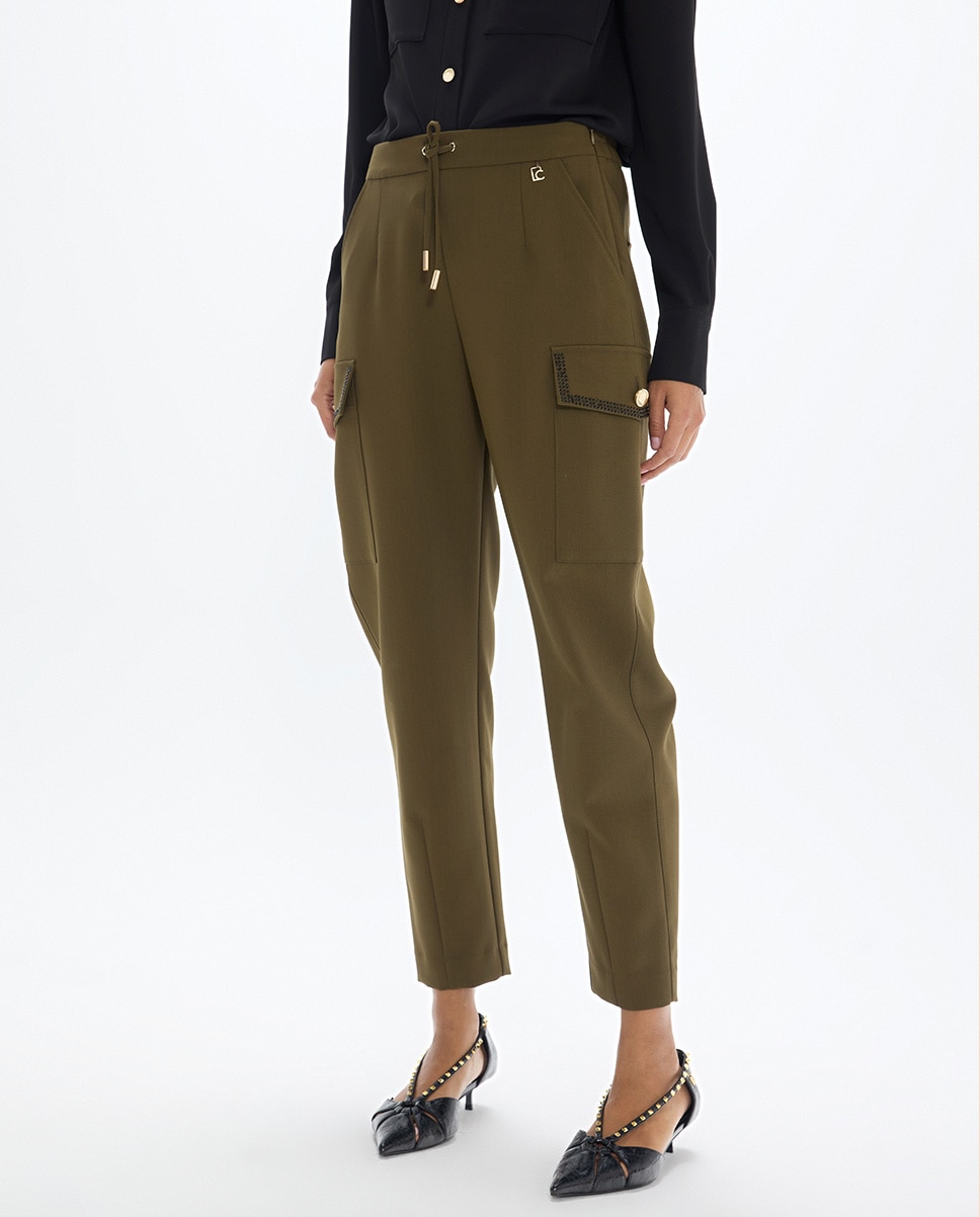 Pantalón jogger de mujer con bolsillos cargo y strass a contraste - Lola Casademunt - Kaki Kaki-3