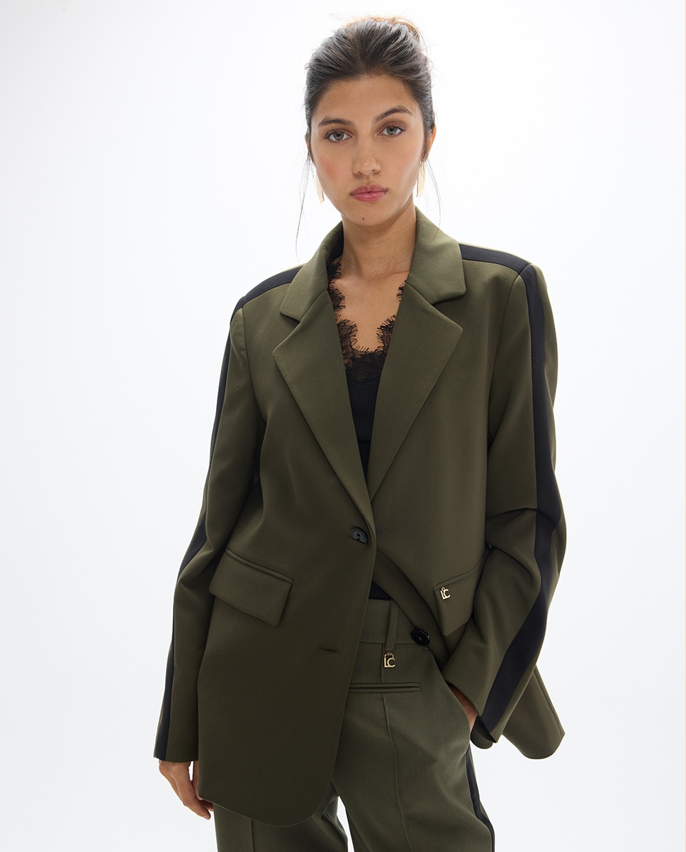 Americana de mujer recta grossgain con animal en espalda - Lola Casademunt - Verde militar Verde militar-1