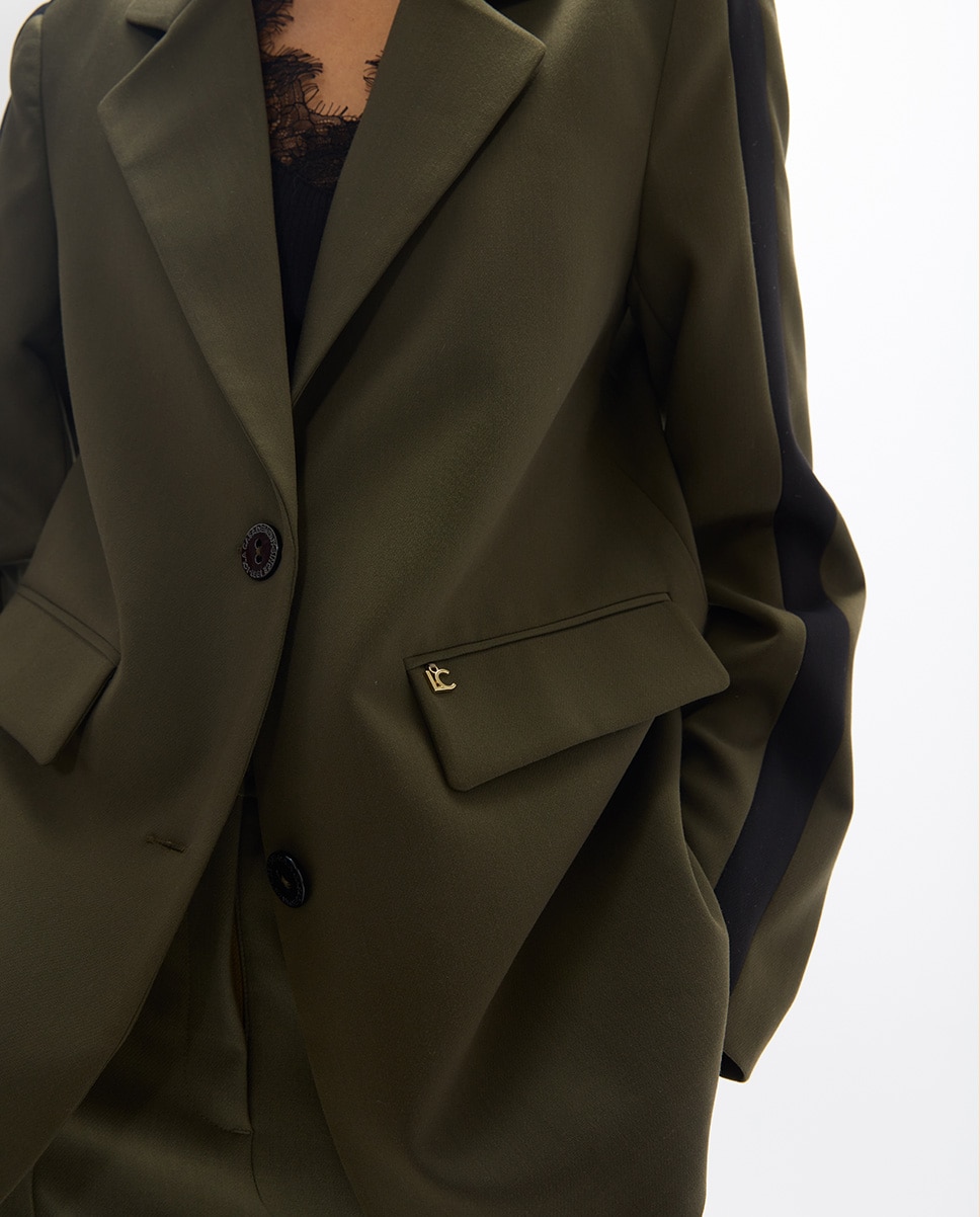 Americana de mujer recta grossgain con animal en espalda - Lola Casademunt - Verde militar Verde militar-3