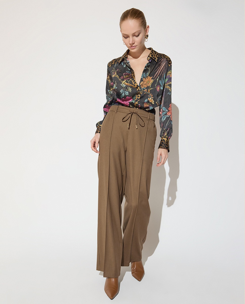 Pantalón de vestir de mujer tipo sastre con goma en cinturilla - Lola Casademunt - Marrón Marrón-4
