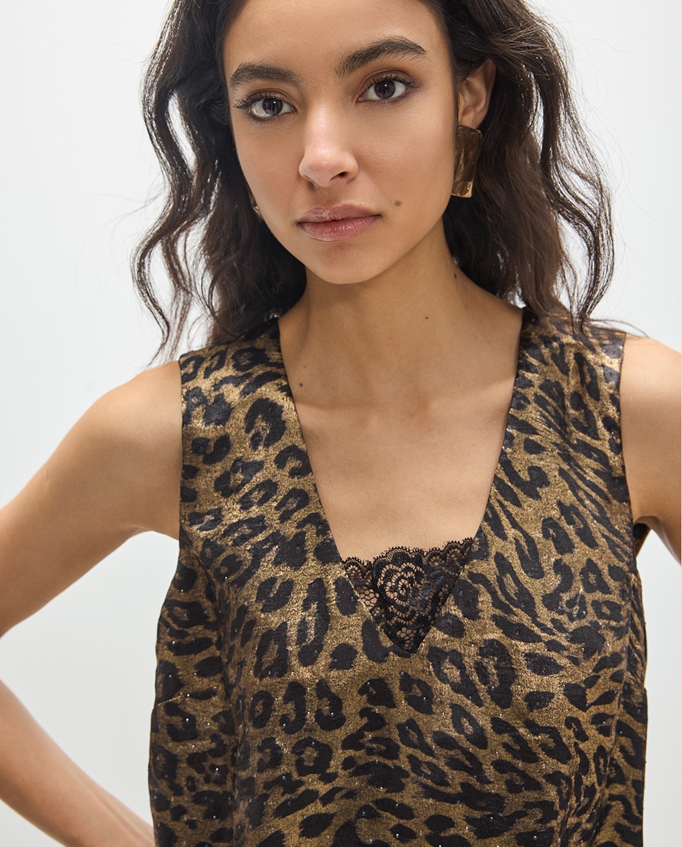 Top de mujer animal print cuello pico con efecto piel escote - Lola Casademunt - Multicolor Multicolor-3