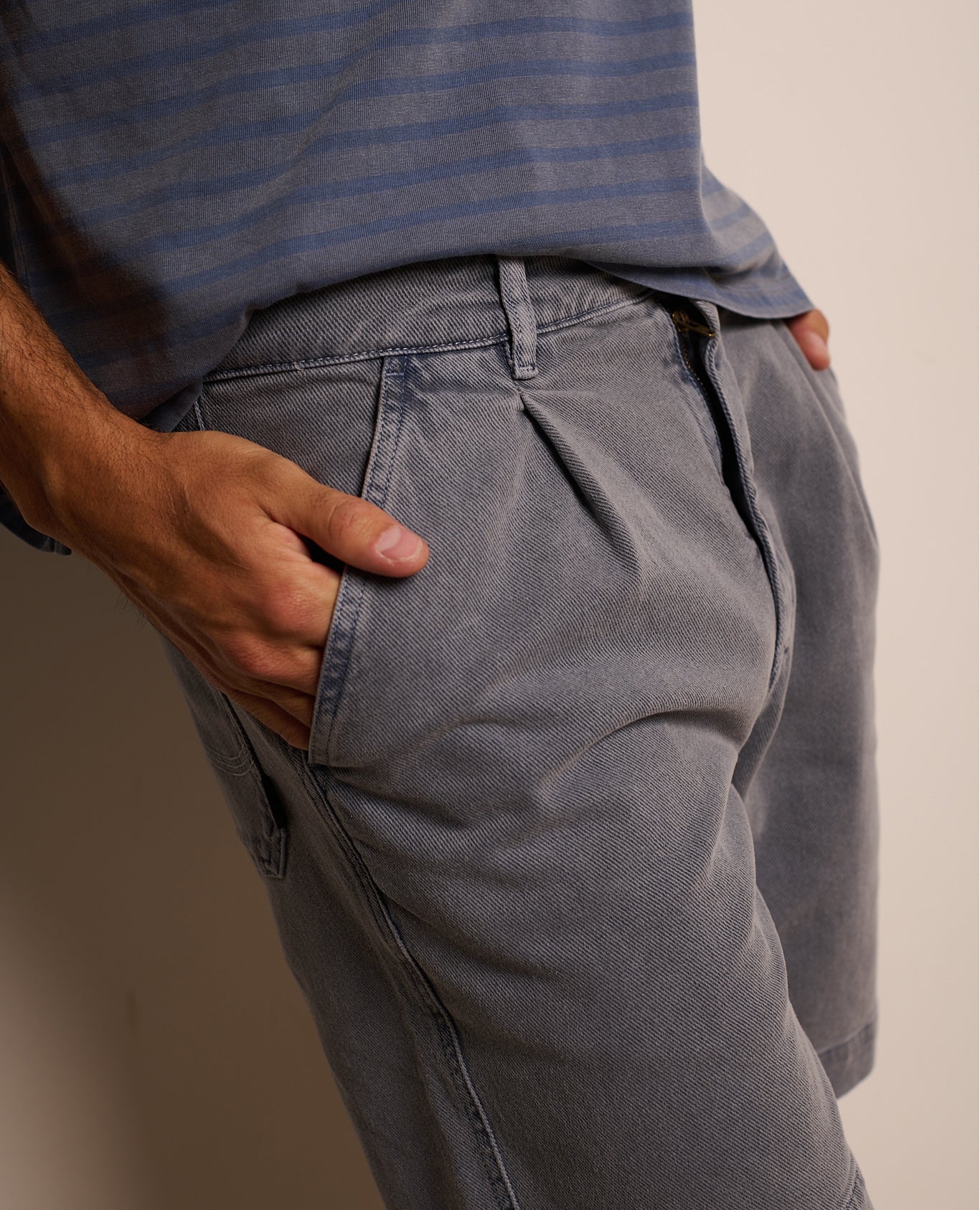 Imagen 3 de Pantalón corto clemen short de hombre dusty leave - Tintoremus Sttudio - Azul Azul