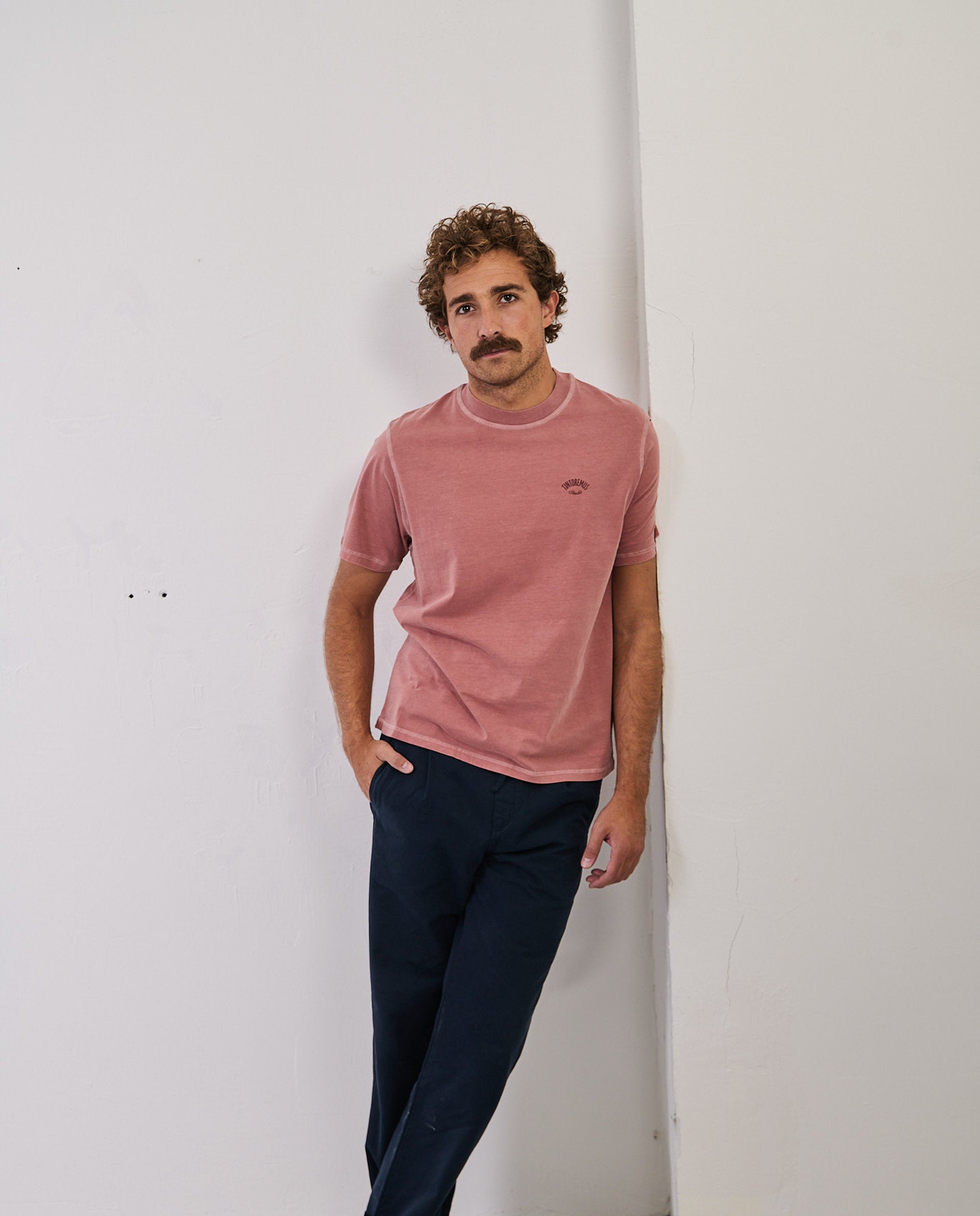 Imagen 4 de Pantalón chino de hombre corte recto con pinzas clemen - Tintoremus Sttudio - Azul Azul