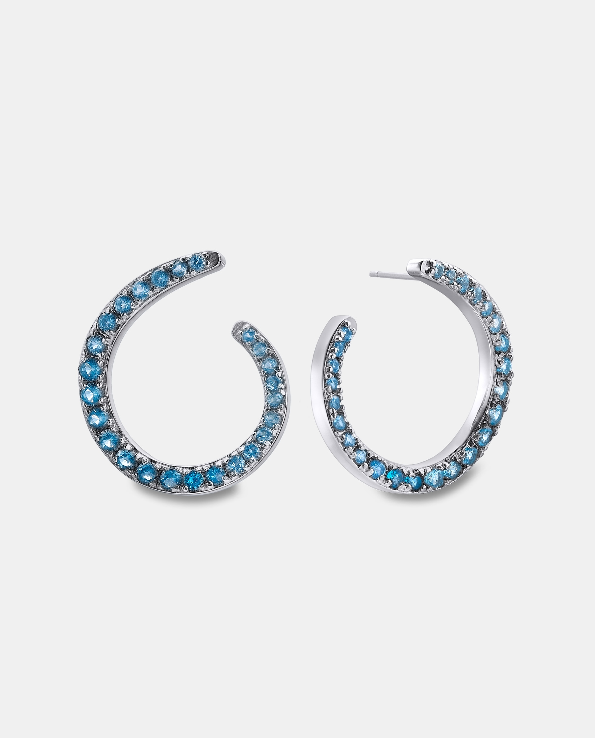 Imagen 1 de Pendientes semi-aro edición limitada de plata con pavé de espinela azul Plateado