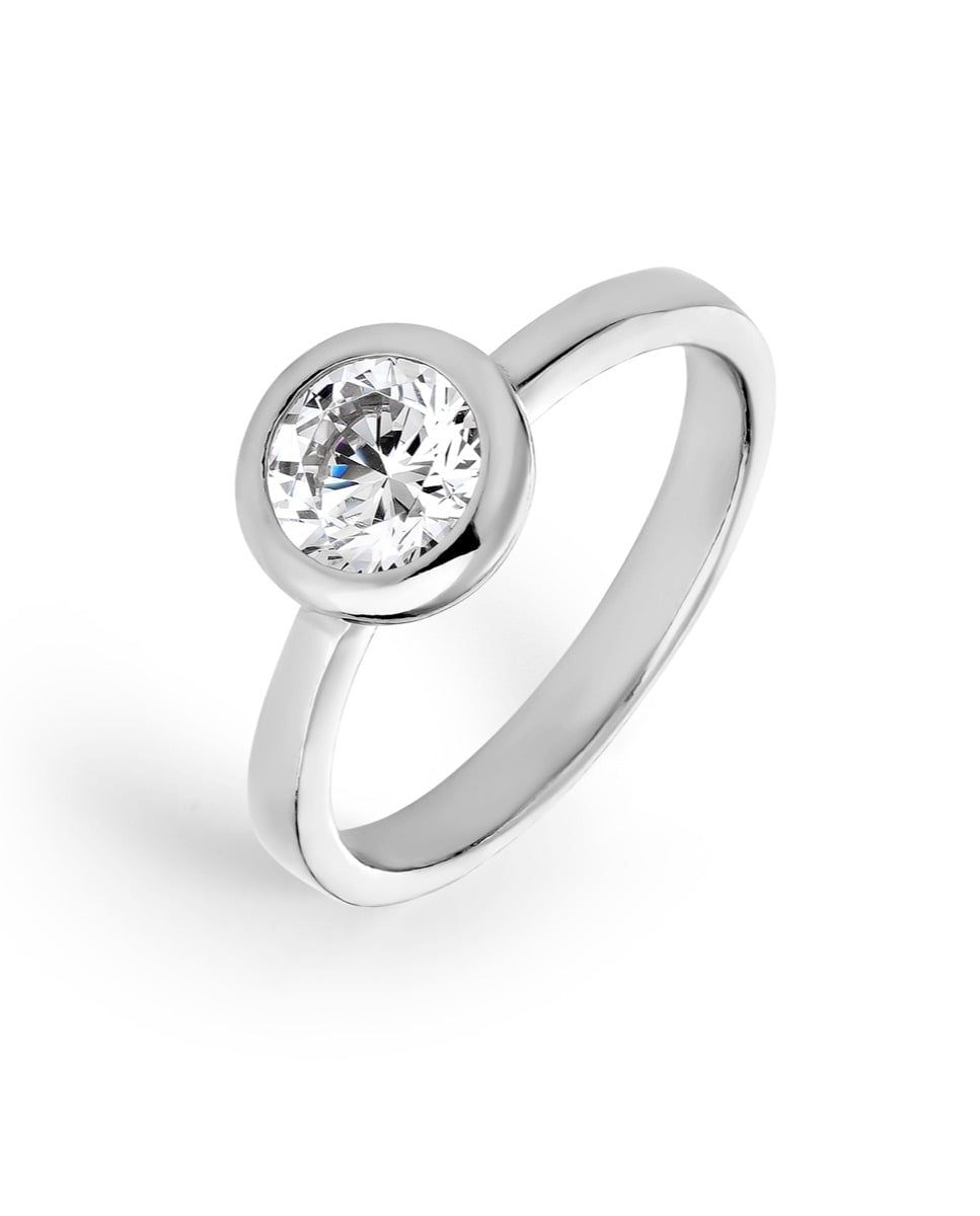 Anillo solitario Easy de plata con circonita blanca de 6,5 mm engastada en bisel Plata-1