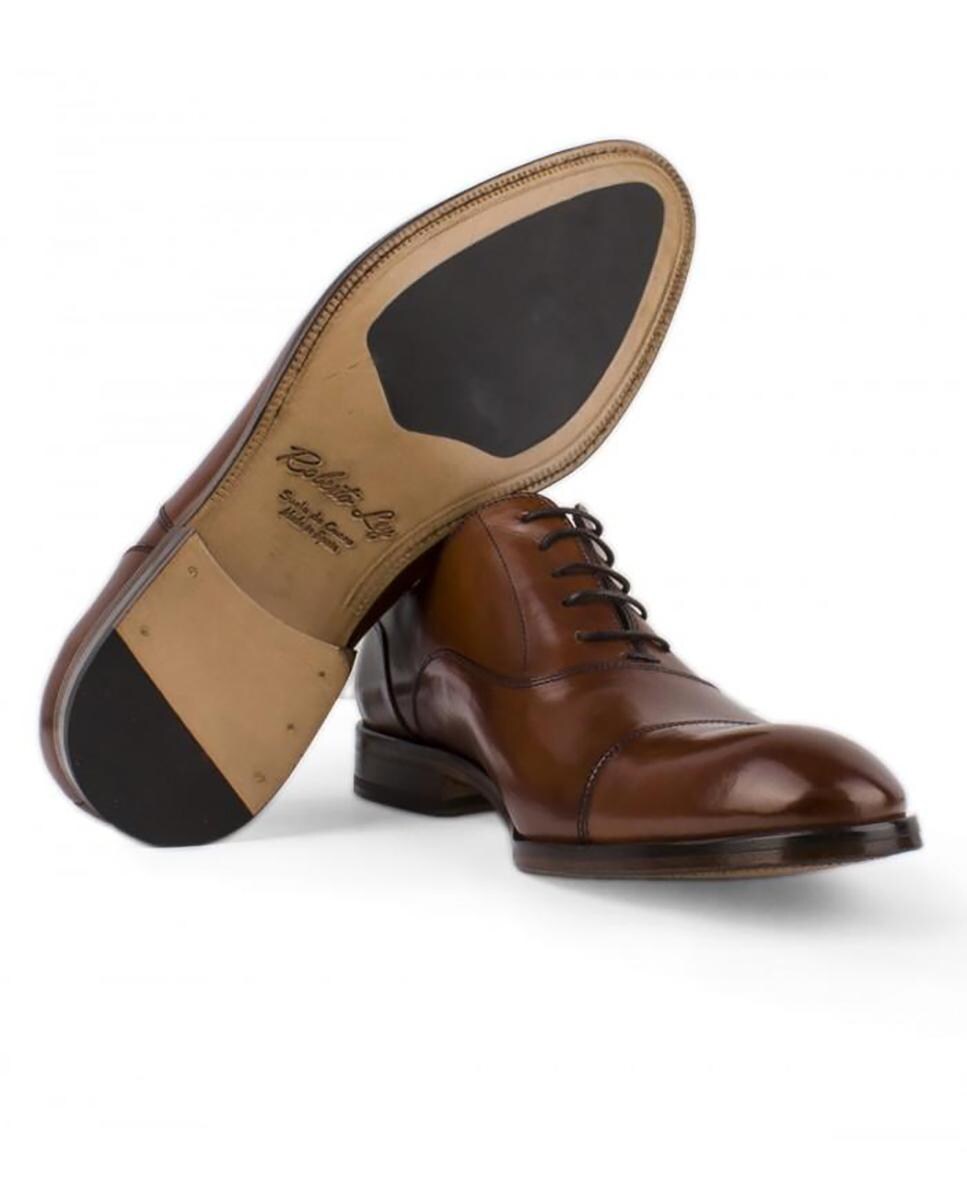 Zapatos de cordones de hombre de piel de color marrón · Roberto