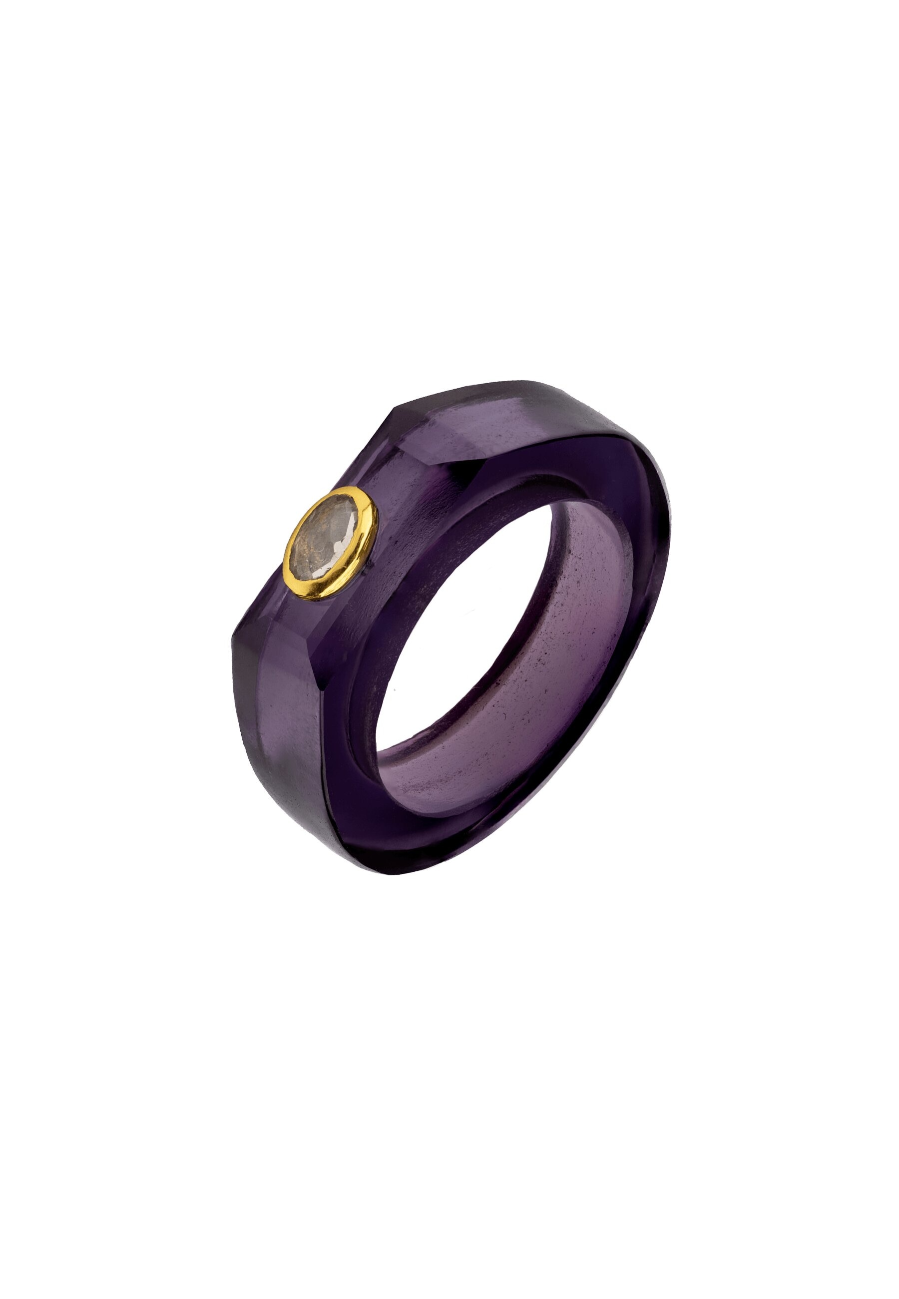 Imagen 0 de Anillo bañado en oro con amatista estilo clásico Morado