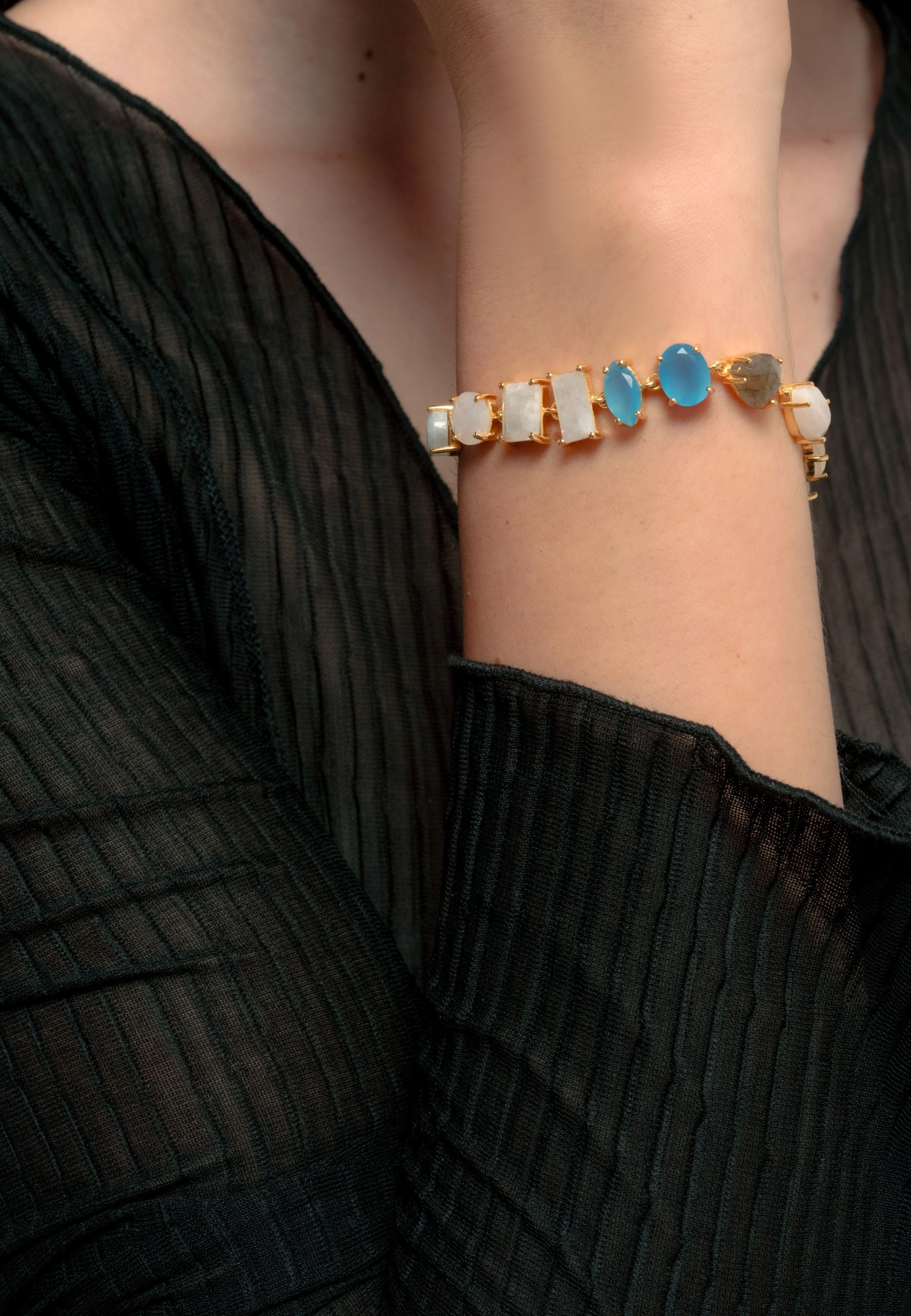Pulsera de cadena bañada en oro con piedras portobello - Lavani Jewels - Blanco Blanco-3