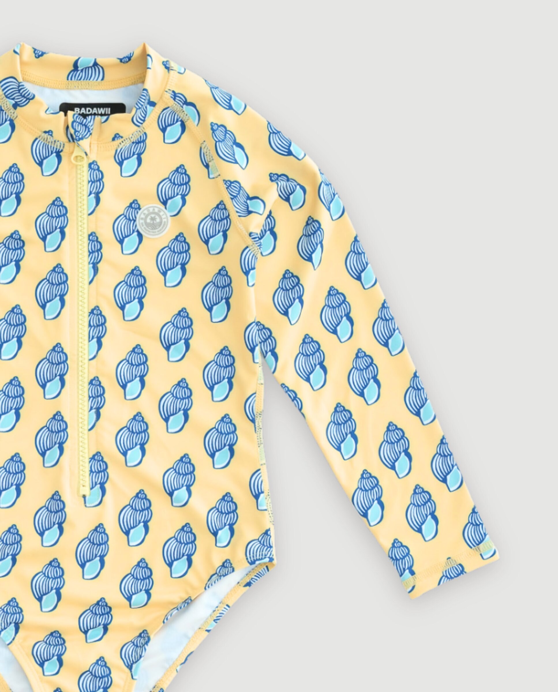 Imagen 5 de Bañador niña protección solar estampado conchas - Badawii - Amarillo Amarillo