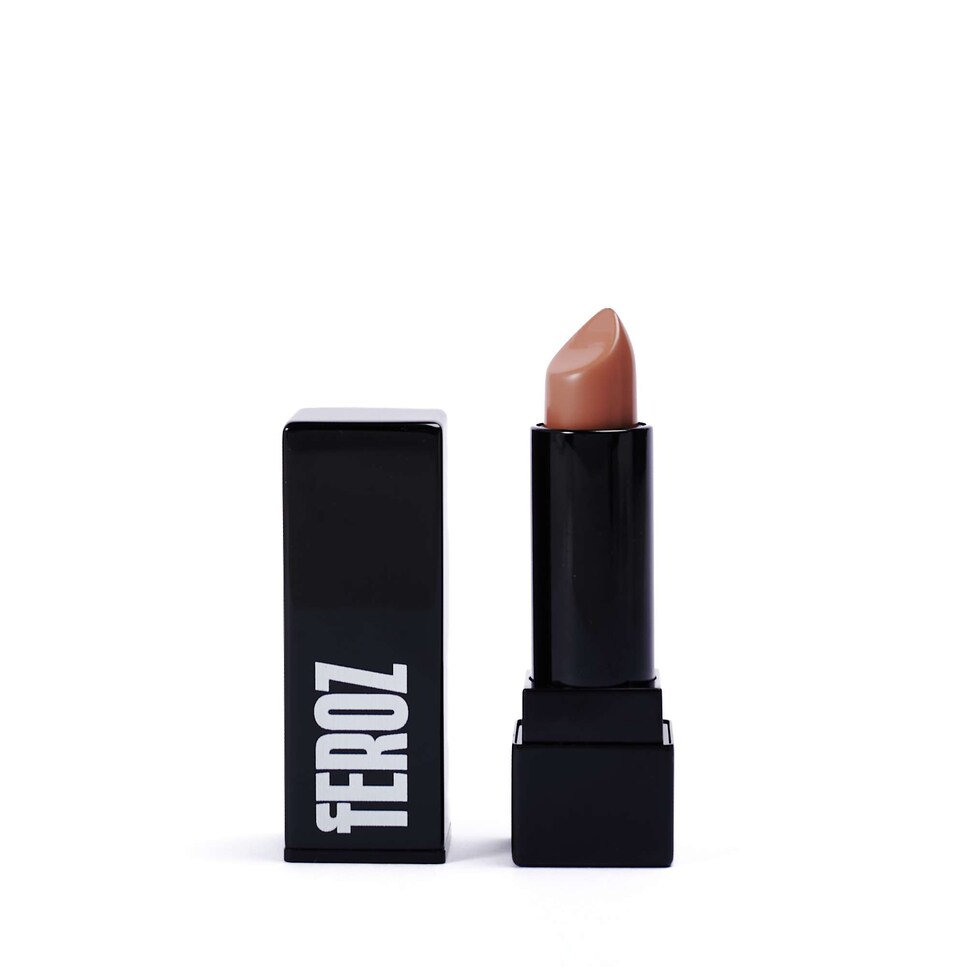 Labial en barra 4 ml Feroz 001NudeClaro-1