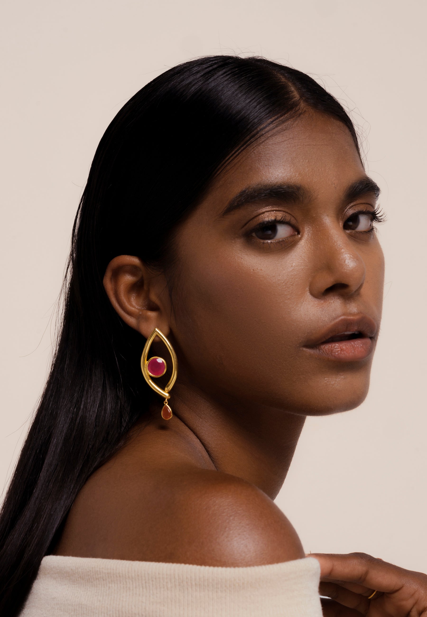 Pendientes bañados en oro con piedras estilo delicado intuition - Lavani Jewels - Naranja Naranja-3