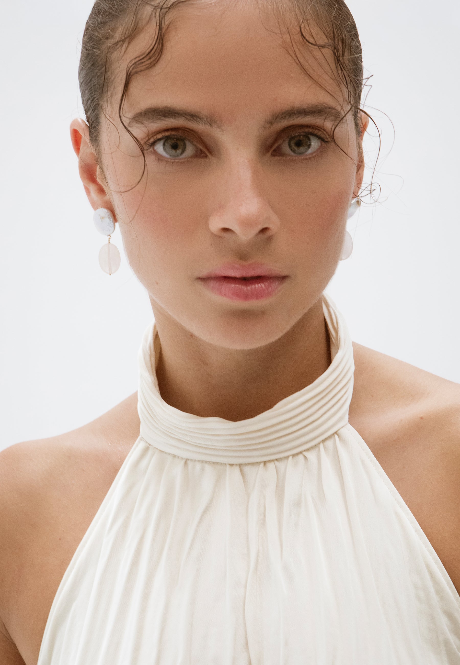 Pendientes bañados en oro con cuarzo laia - Lavani Jewels - Rosa Rosa-2