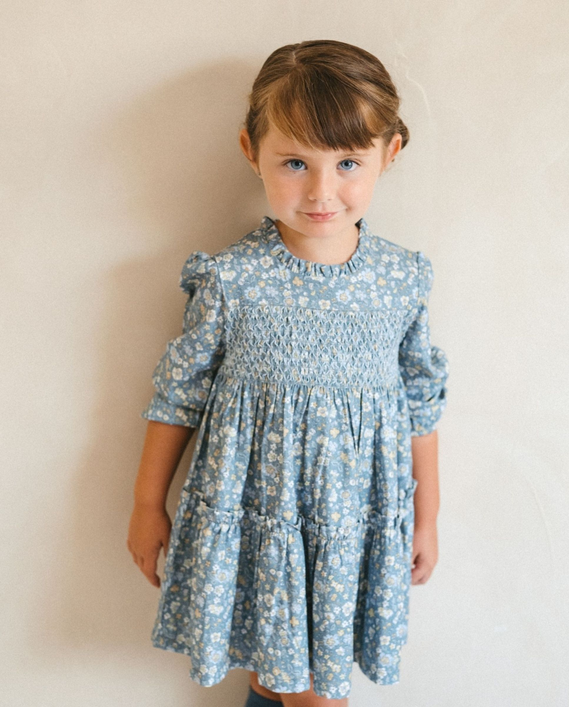Imagen 1 de Vestido de niña de flores con calcetines Azul