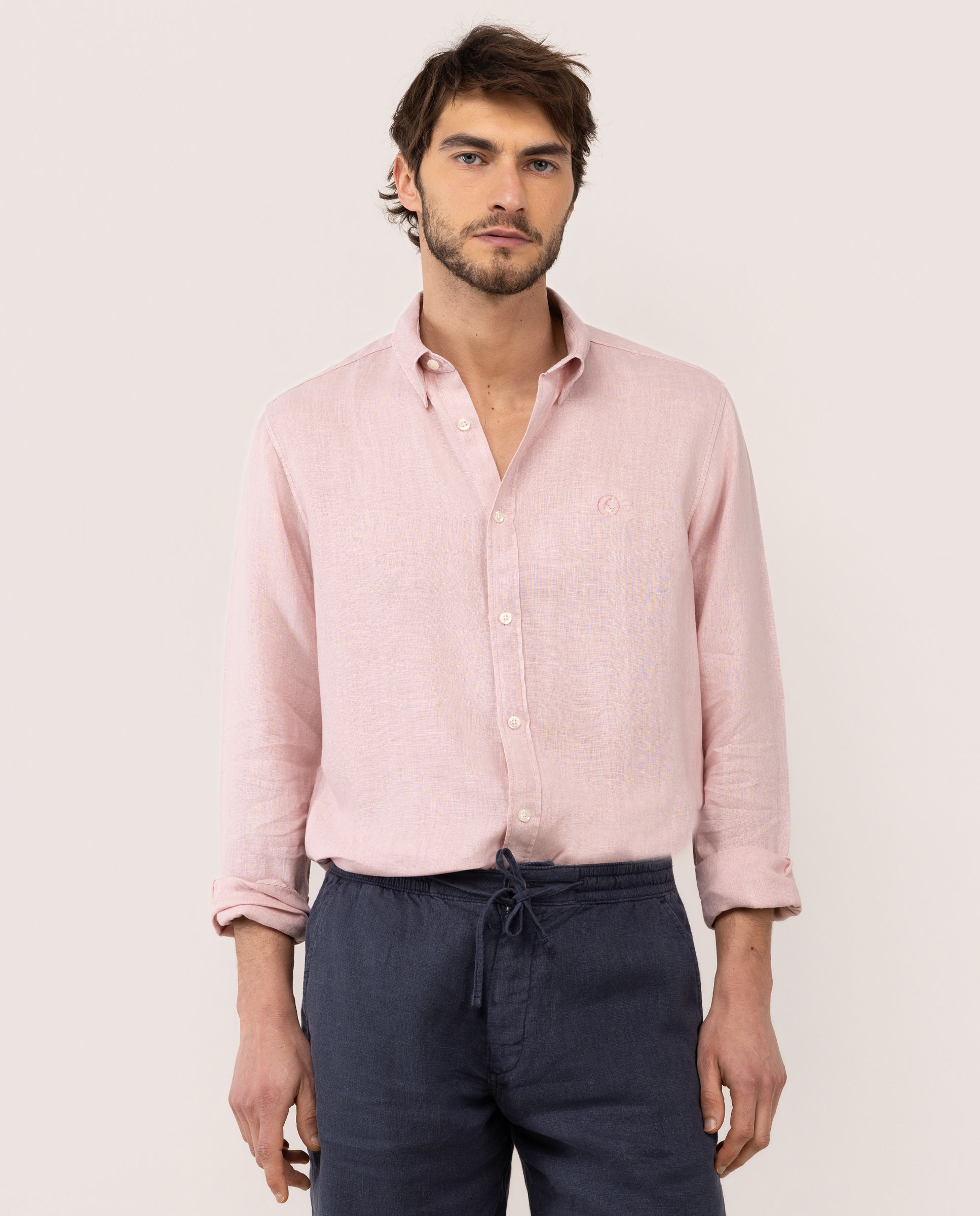 Imagen 0 de Camisa de lino de hombre garment dyed Rosa claro