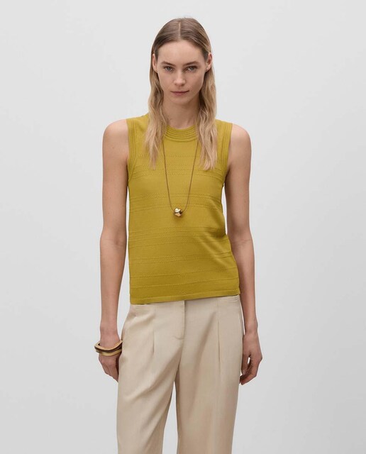 Imagen 0 de Top de mujer punto micro calados