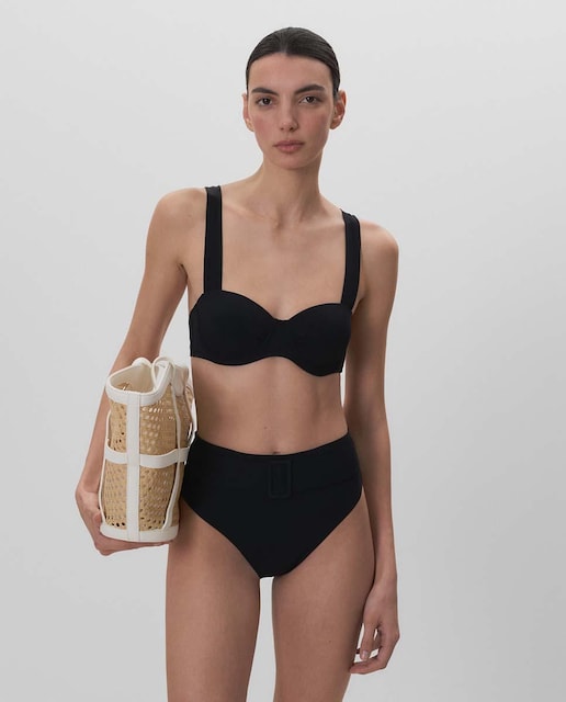 Imagen 0 de Braguita de bikini de tiro alto y detalle cinturón