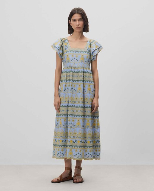 Imagen 0 de Vestido bordado manga larga