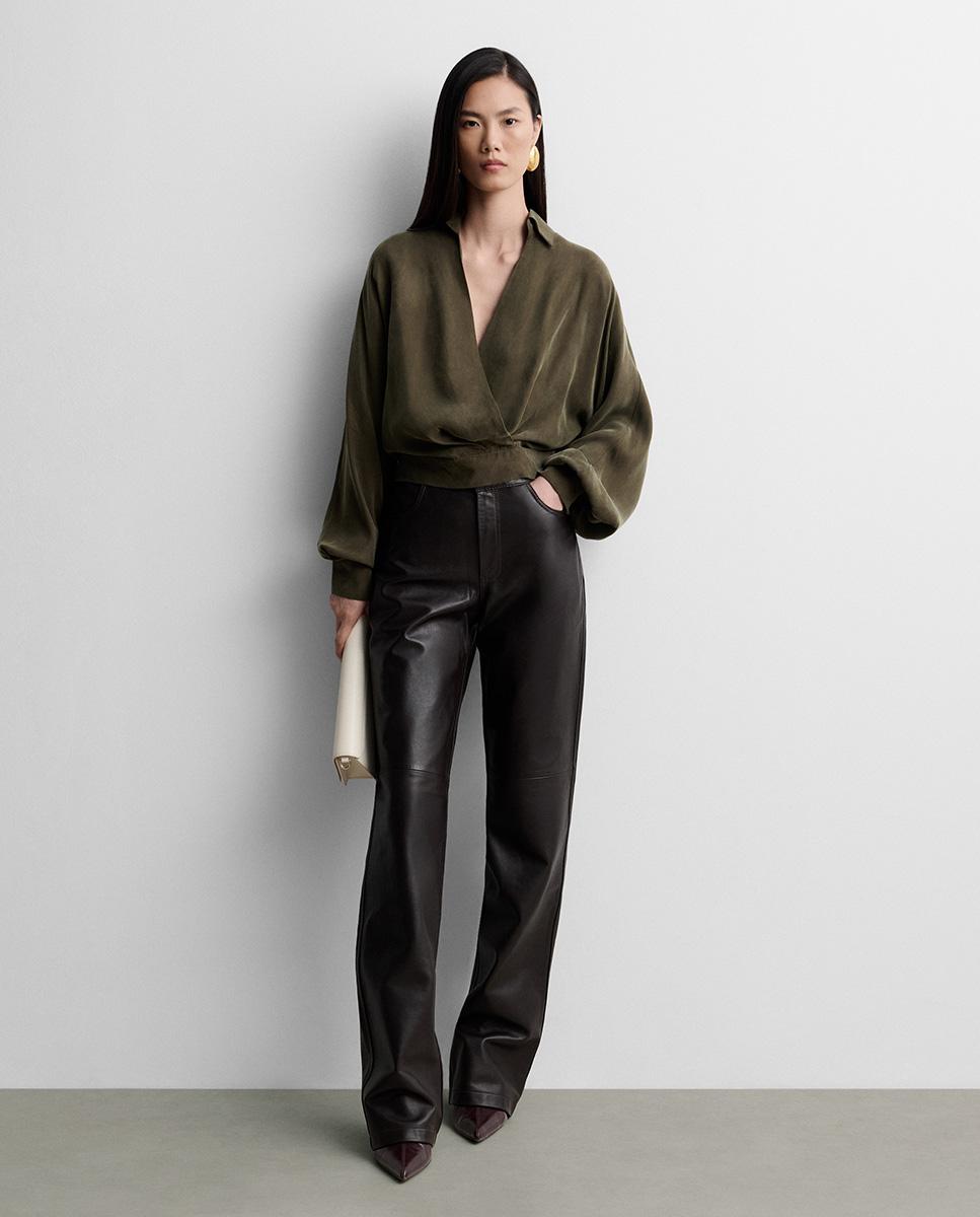 Imagen 0 de Blusa de mujer fluida escote cruzado Verde