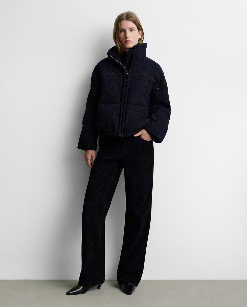 Imagen 0 de Plumífero de mujer corto estilo bomber Azul
