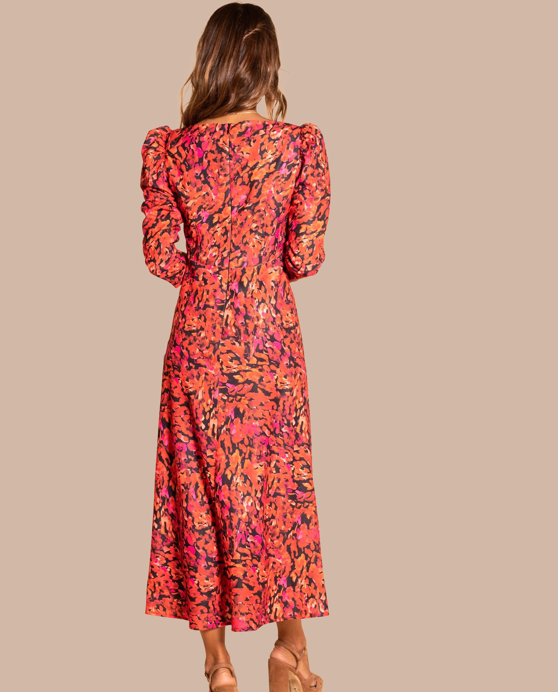 Vestido midi con mangas para invitadas - The-Are - Rojo Rojo-3