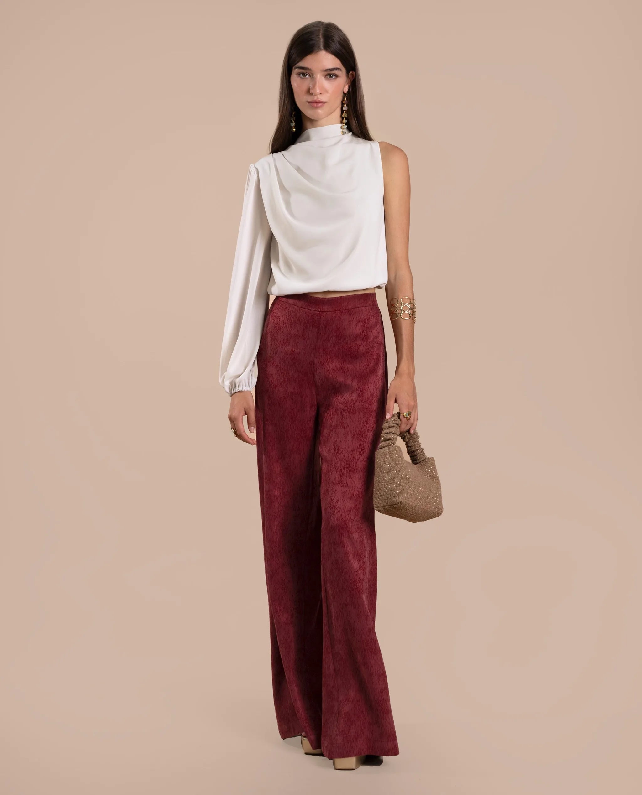 Pantalón de mujer acampanado tiro alto - The-Are - Burdeos Burdeos-1