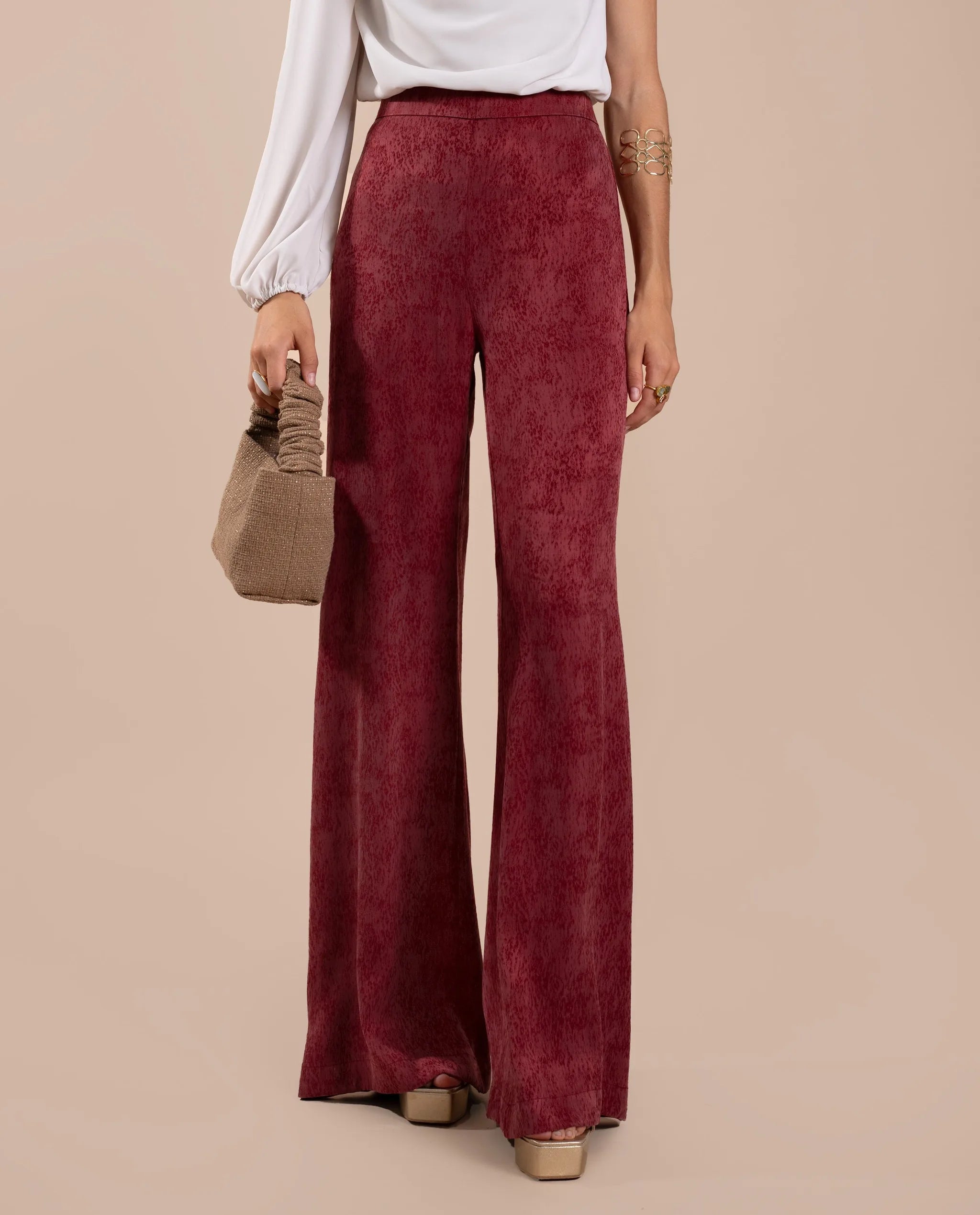 Pantalón de mujer acampanado tiro alto - The-Are - Burdeos Burdeos-3