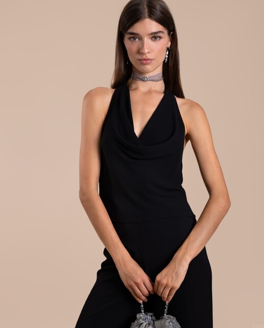 Imagen 0 de Blusa de mujer cuello halter con espada abierta