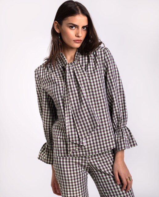 Imagen 0 de Blusa de mujer con lazada y manga con volante