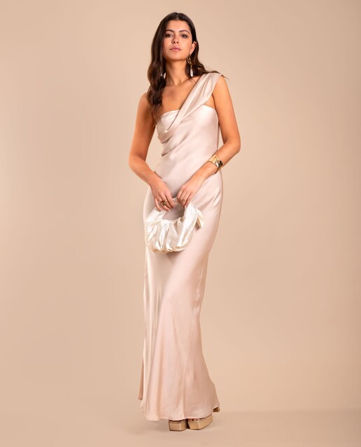 Imagen 0 de Vestido largo con escote asimétrico