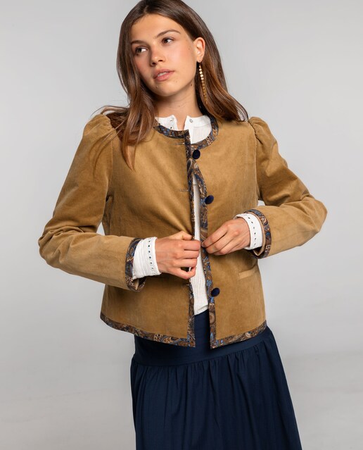 Imagen 0 de Chaqueta de mujer de pana