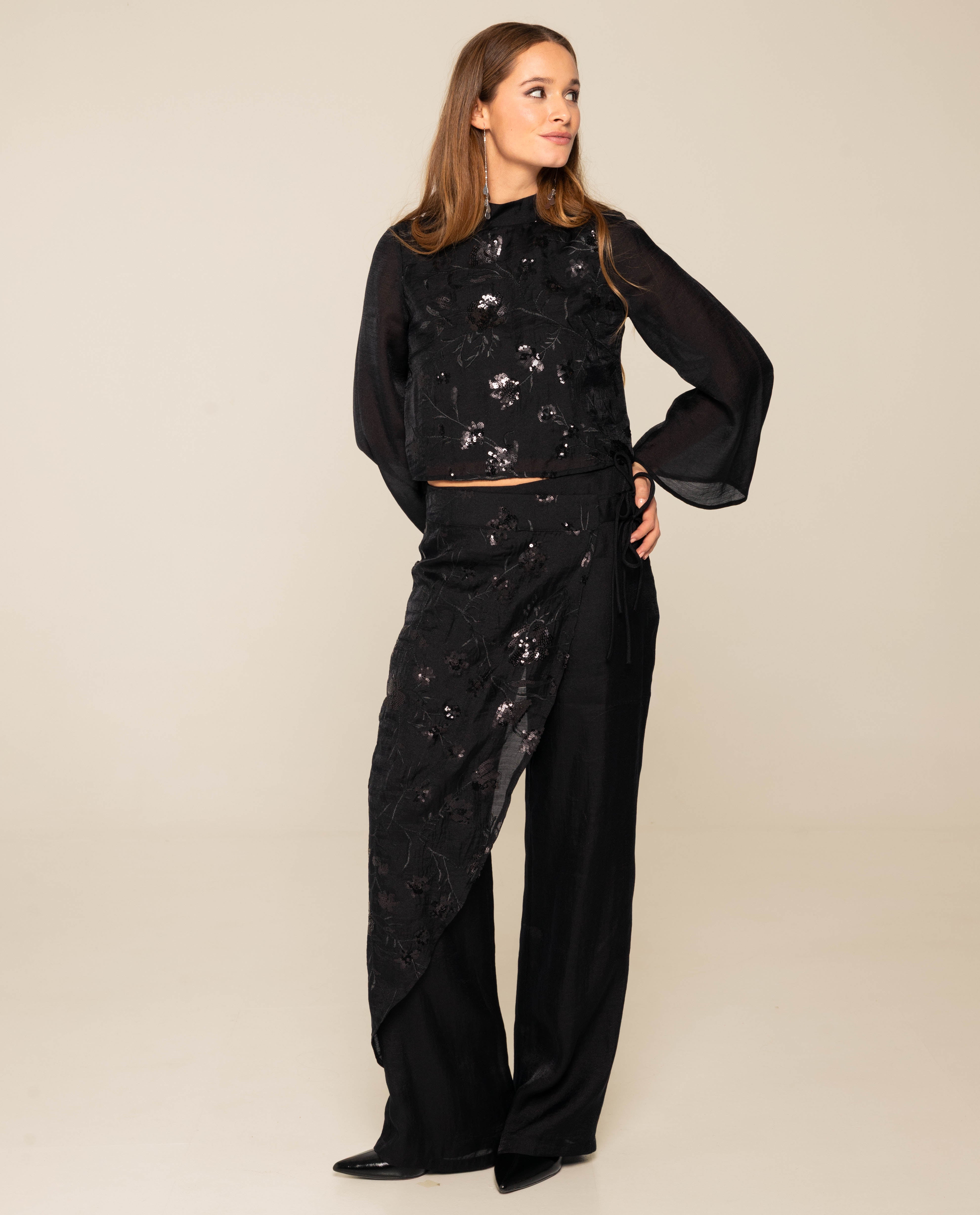 The-Are - Pantalón con bordado y lentejuelas con capa superpuesta de mujer.