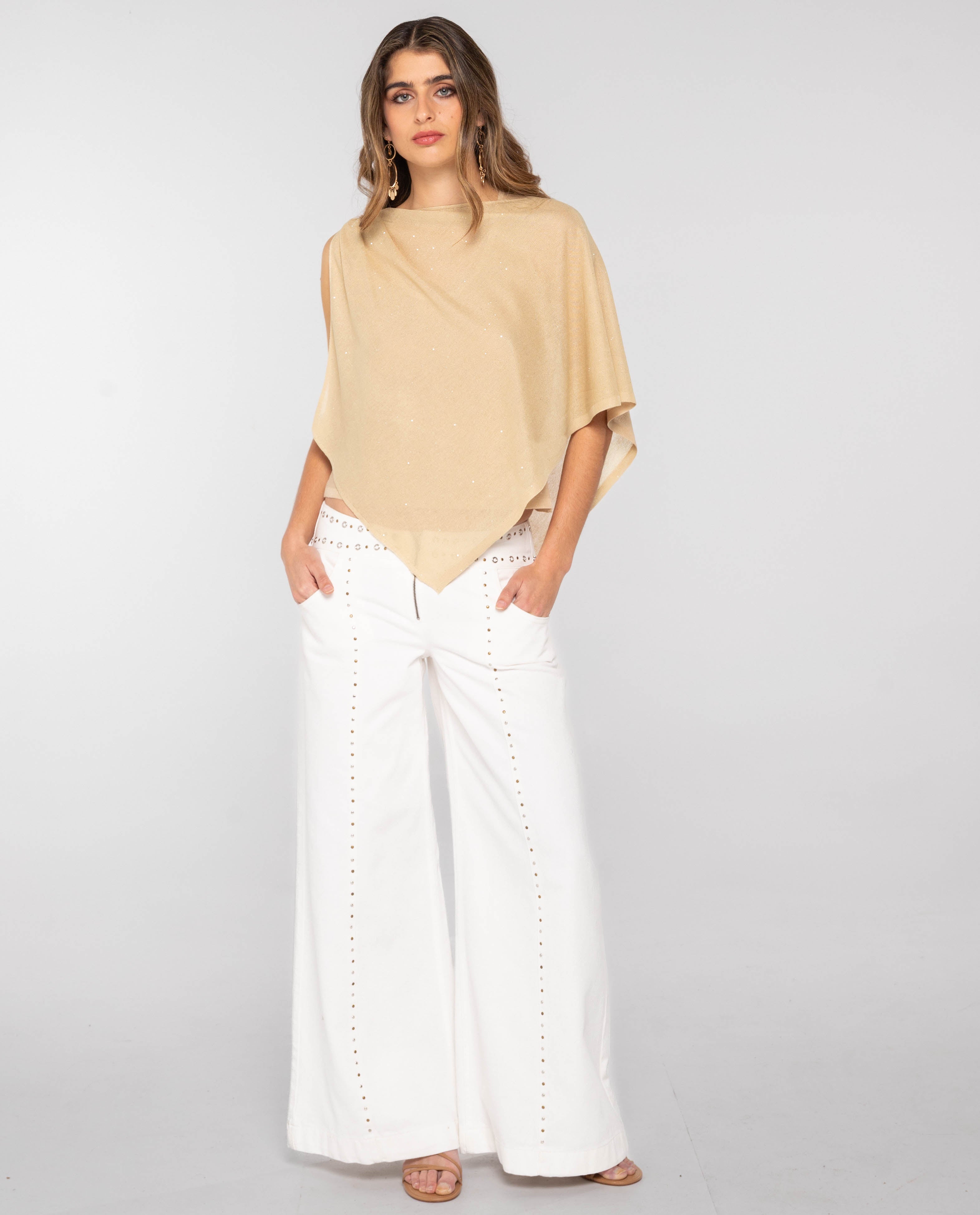 The-Are - Pantalón vaquero ancho de tiro medio con tachuelas de mujer.