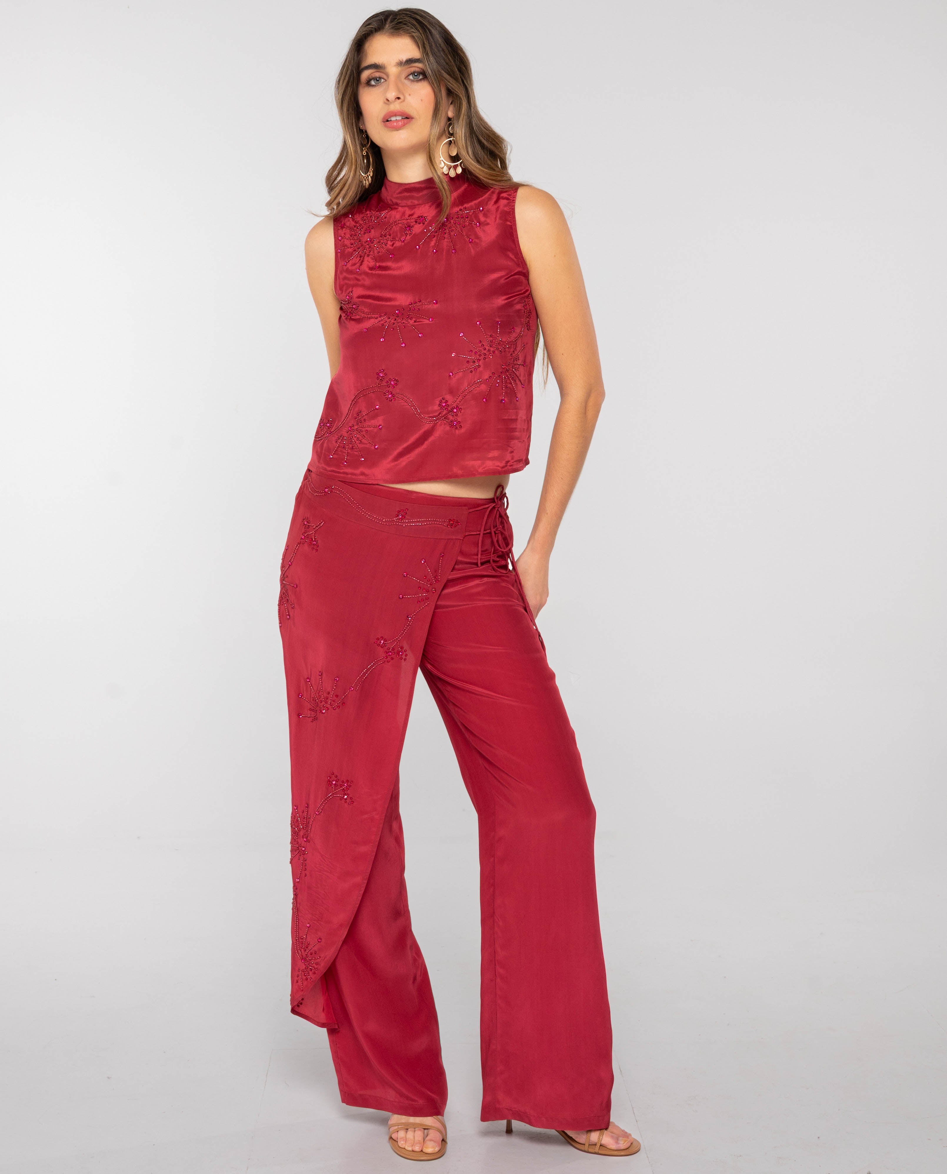 The-Are - Pantalón de vestir con sobre capa bordada con abalorios de mujer.