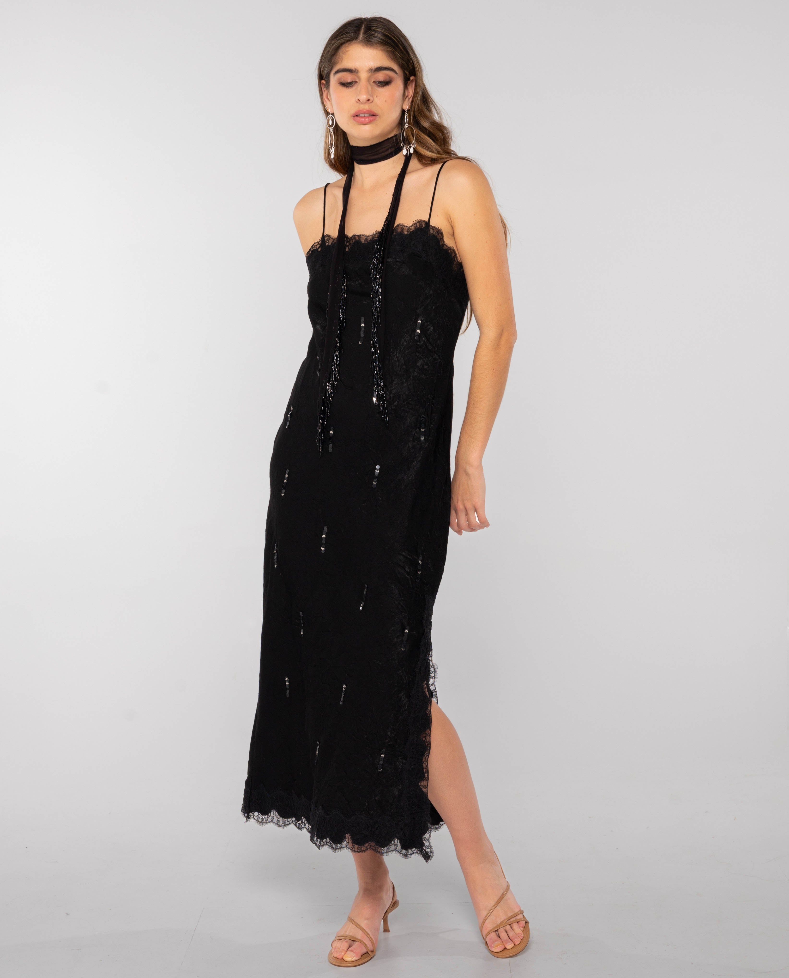 Vestido midi lencero con encaje y abertura lateral - The-Are - Negro Negro-1
