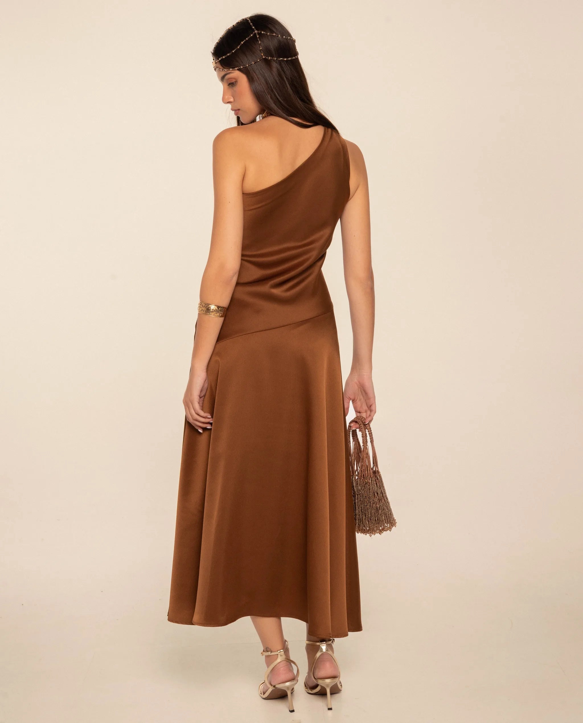 Vestido midi con escote asimétrico y falda de capa - The-Are - Marrón Marrón-3