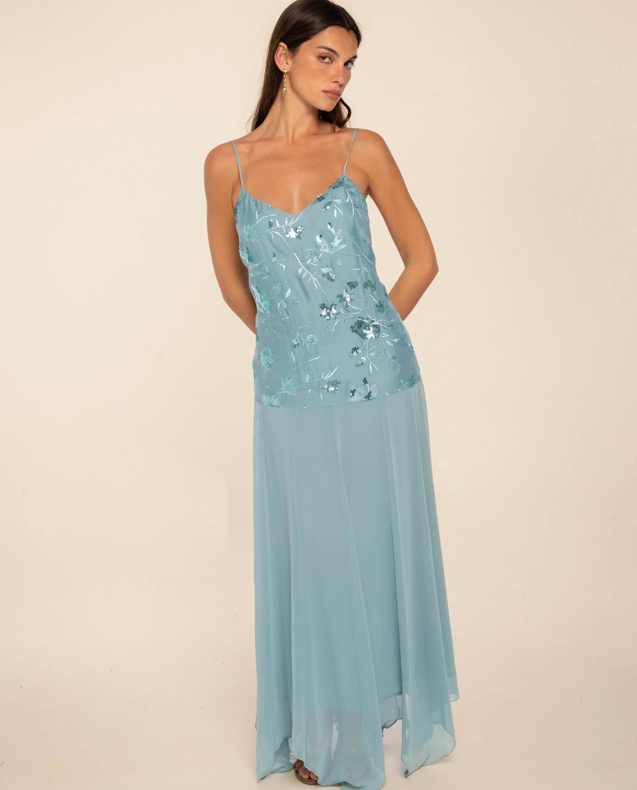Vestido midi con cuerpo de bordados y gasa - The-Are - Azul claro Azul claro-2