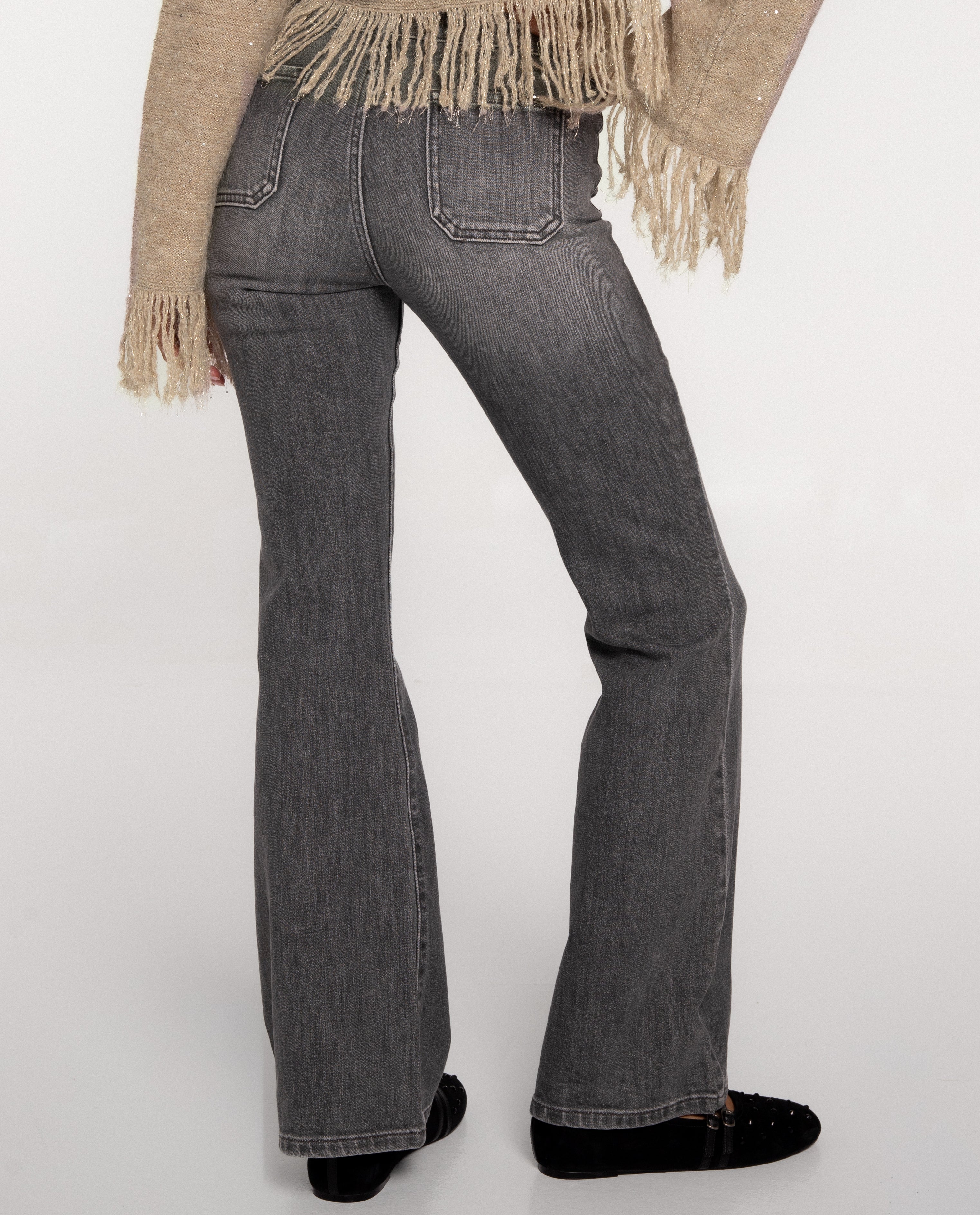 Pantalón vaquero acampanado de mujer - The-Are - Gris Gris-4
