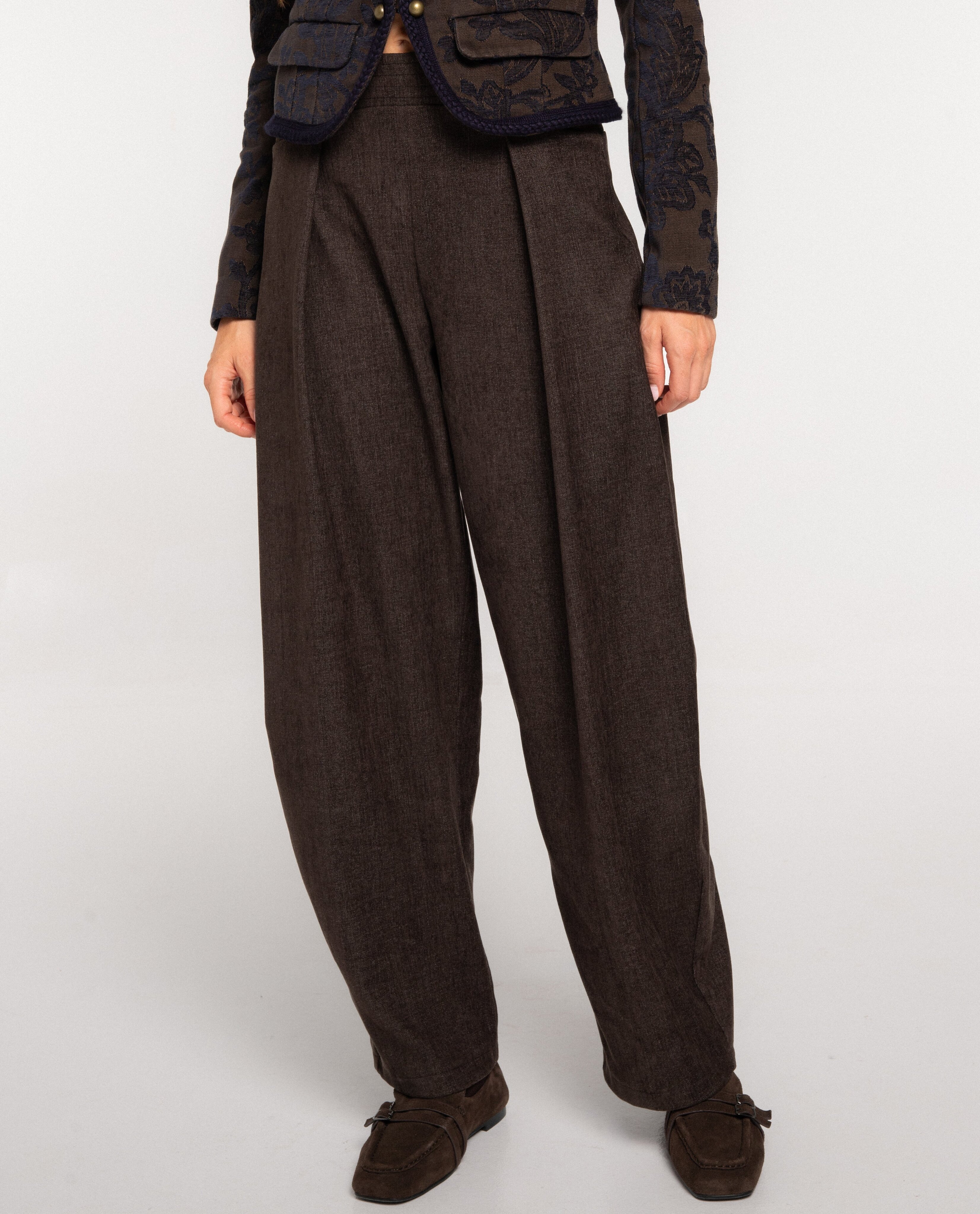 Imagen 2 de Pantalón ancho corte barrel con cinturilla ancha de mujer - The-Are - Marrón Marrón