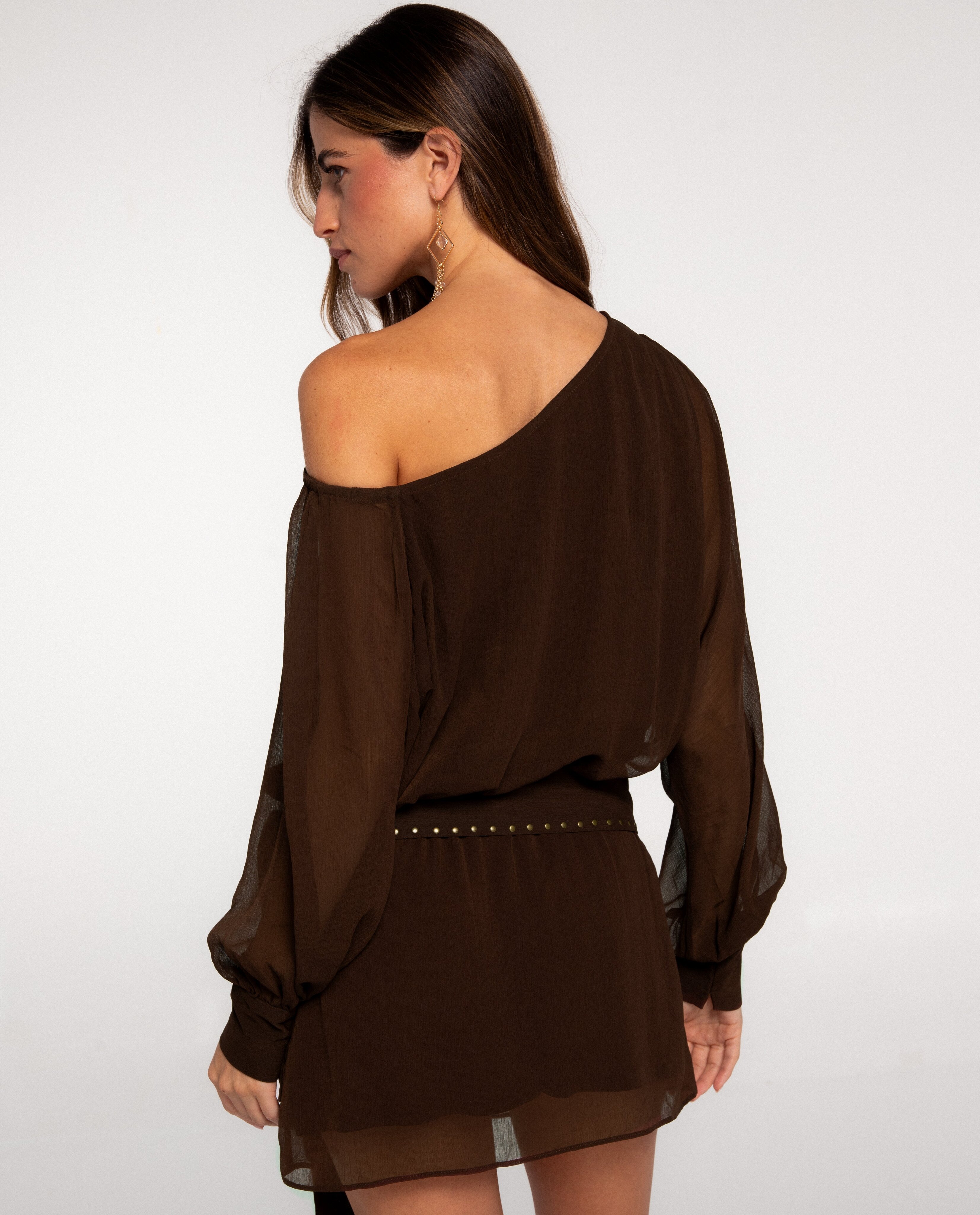 Vestido corto halter con hombro caído - The-Are - Marrón Marrón-4