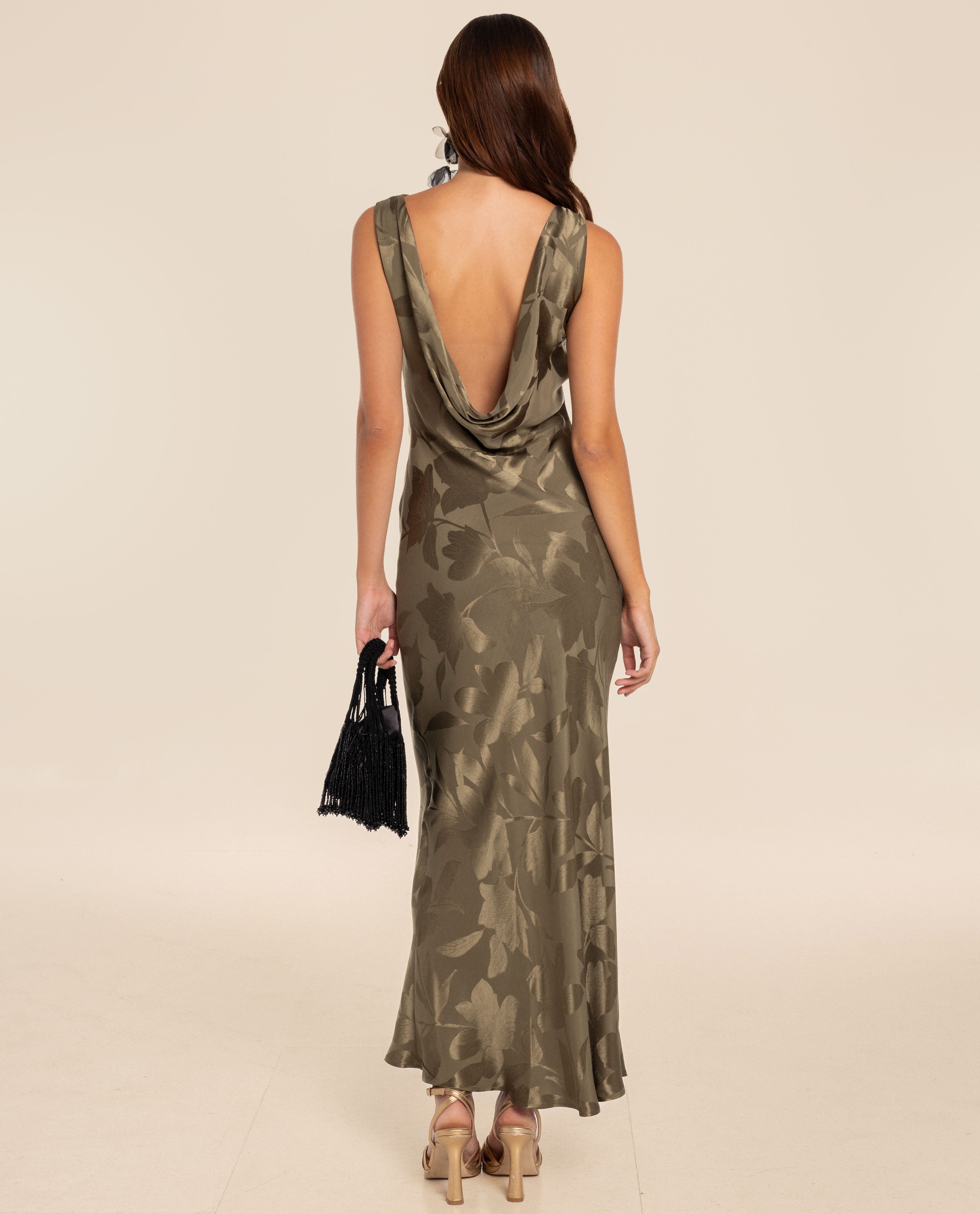 Vestido largo con escote drapeado en espalda - The-Are - Verde Verde-3
