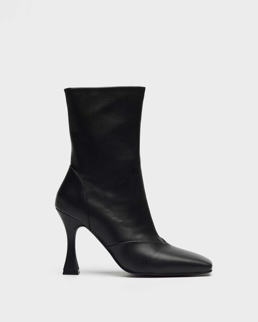 Imagen 0 de Botas de mujer de tacón y caña media