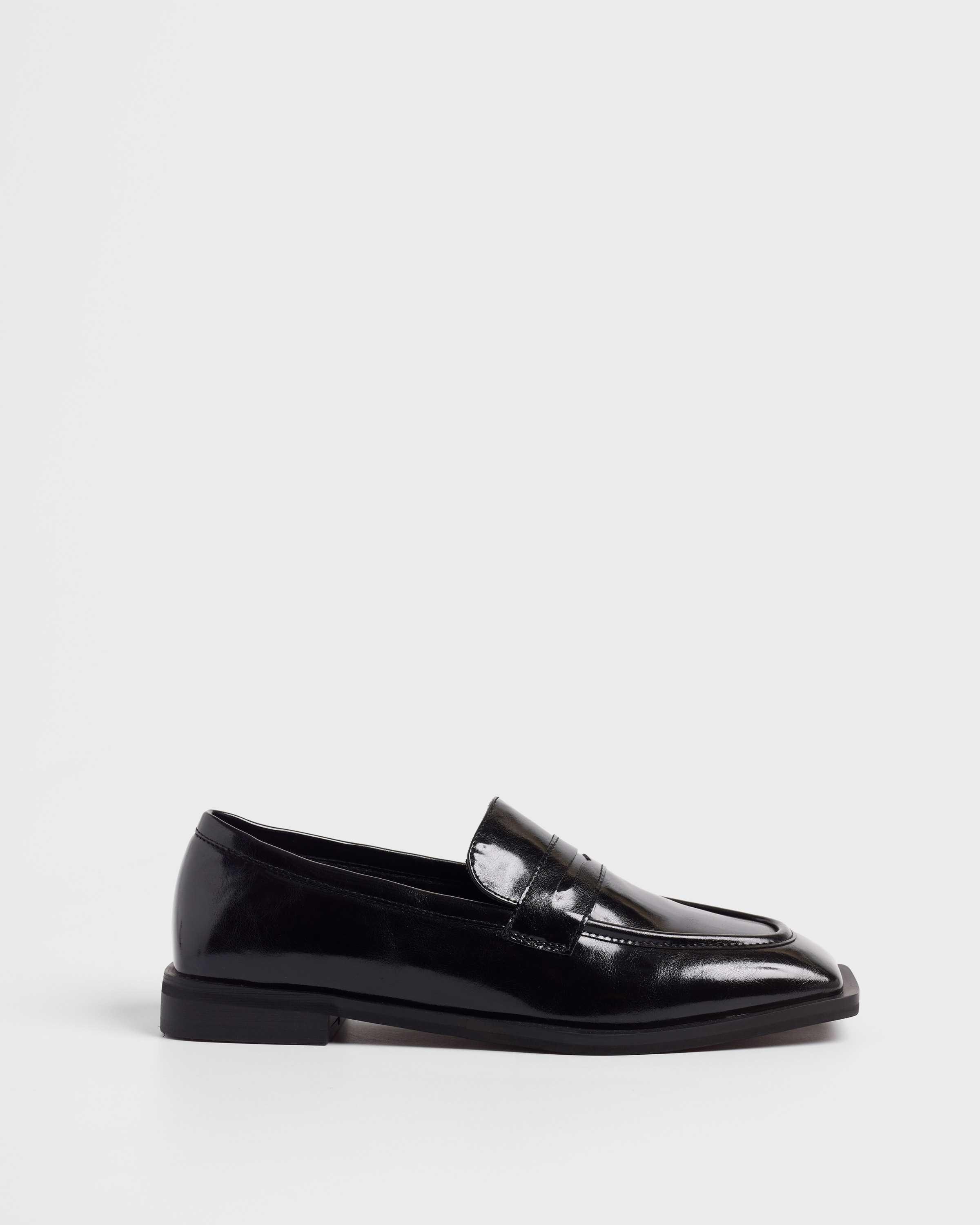 Mim - Mocasines de mujer con punta cuadrada.