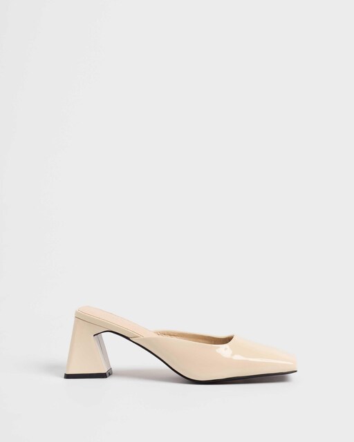 Imagen 0 de Zapatos de salón de mujer de piel destalonados