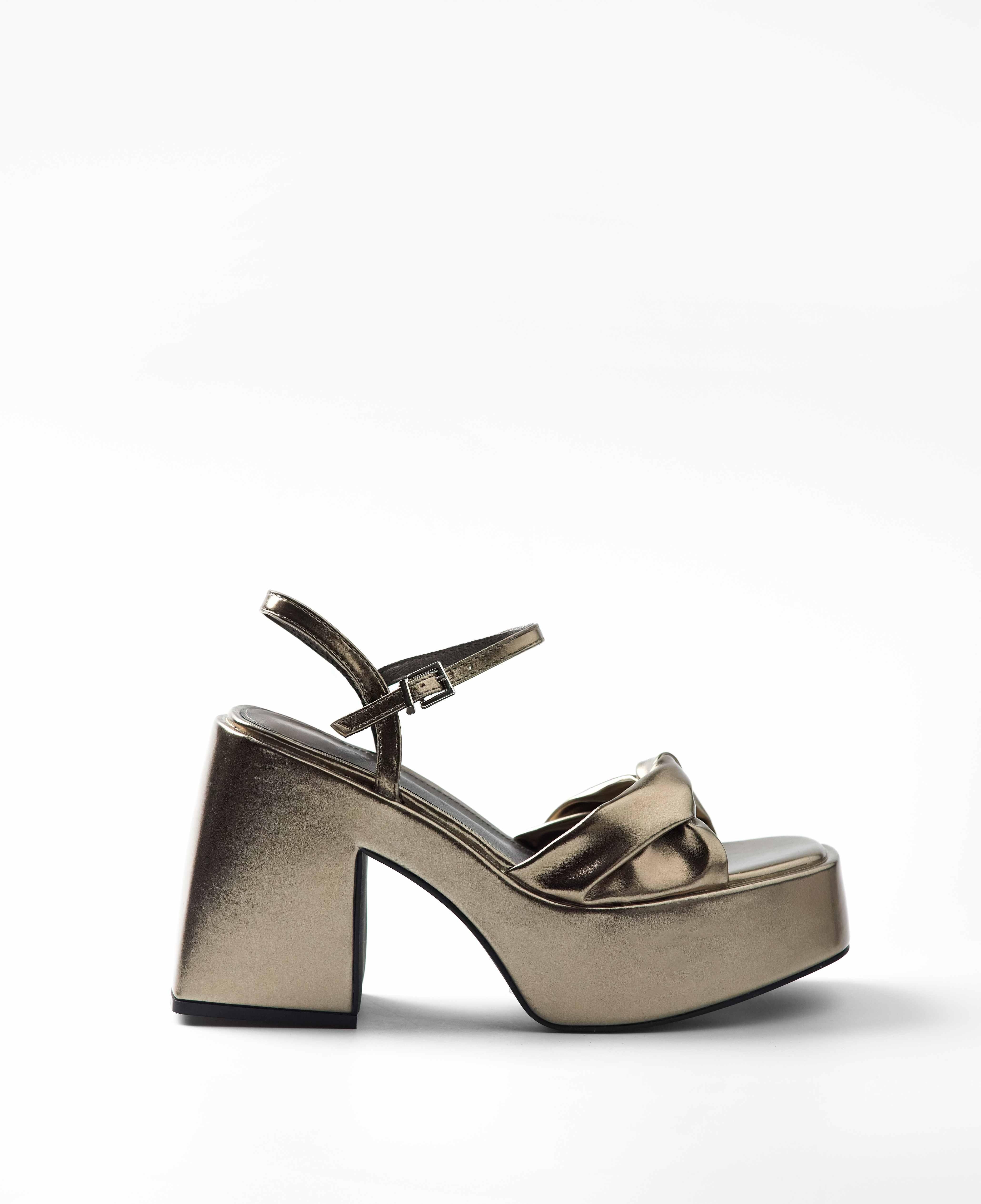 Mim - Sandalias de tacón de mujer con plataforma XL en color metalizado.