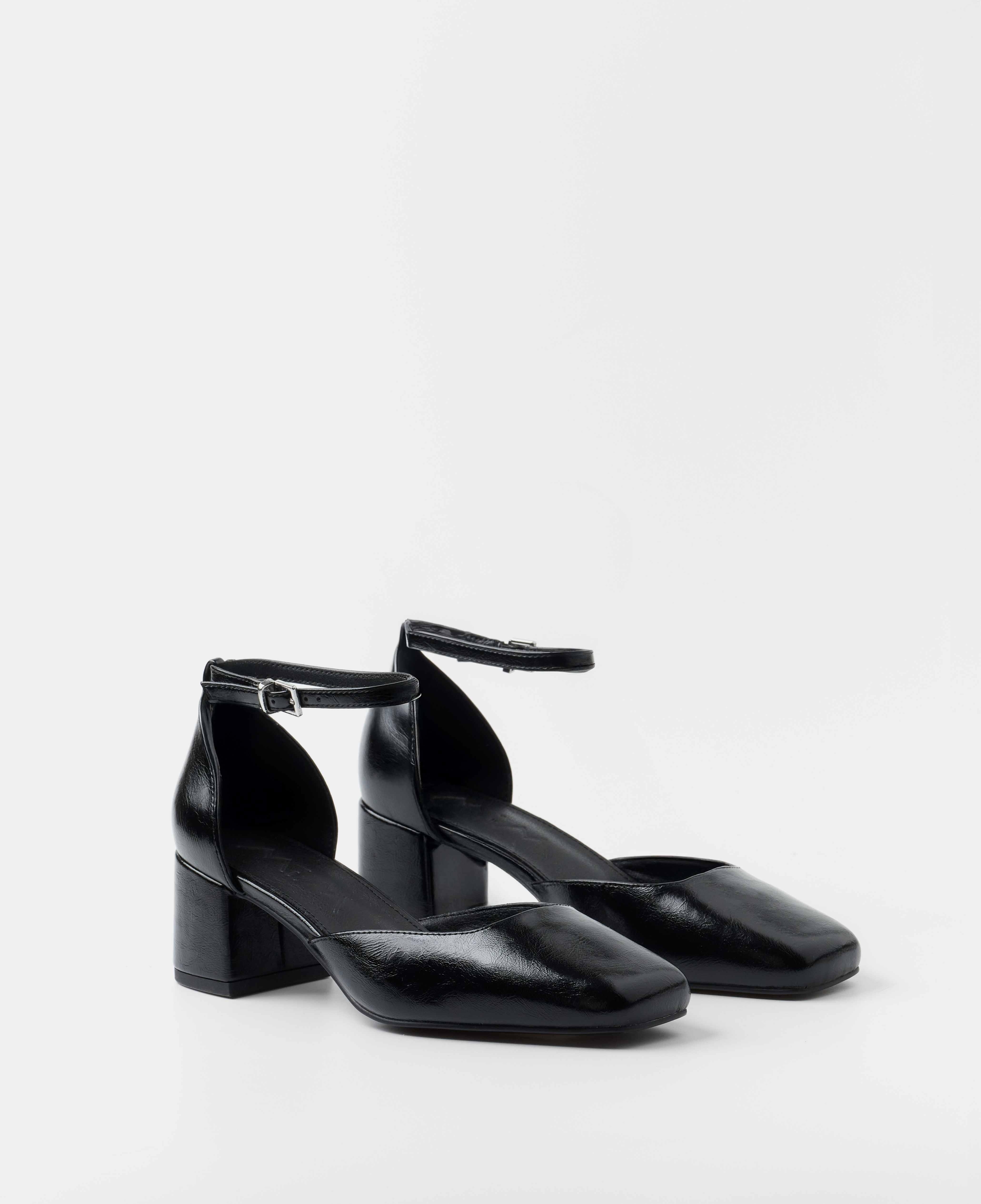 Imagen 2 de Zapatos de salón de mujer cerrados con pulsera al tobillo - Mim - Negro Negro