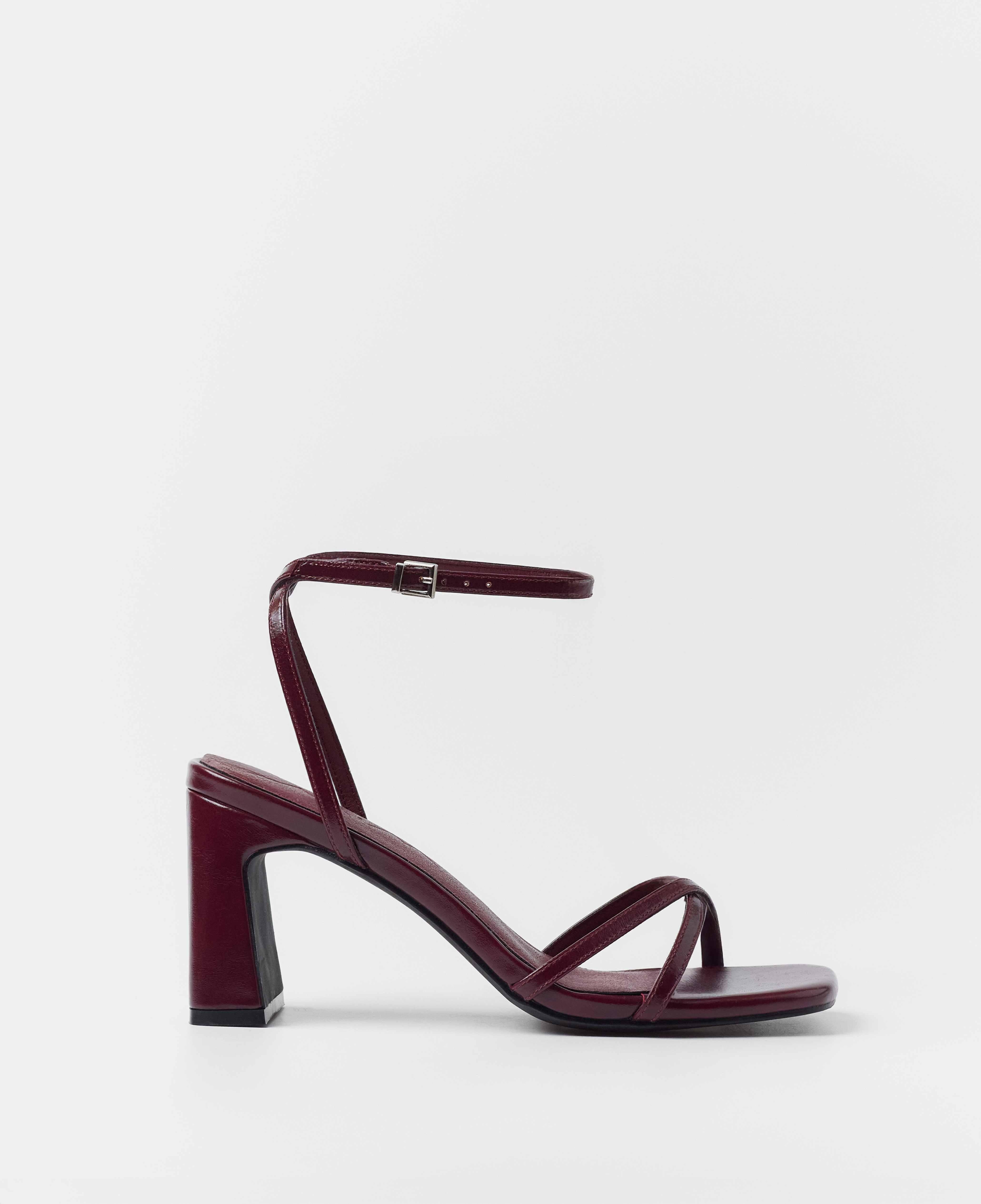 Imagen 0 de Sandalias de tiras de mujer con tacón rectangular Burdeos