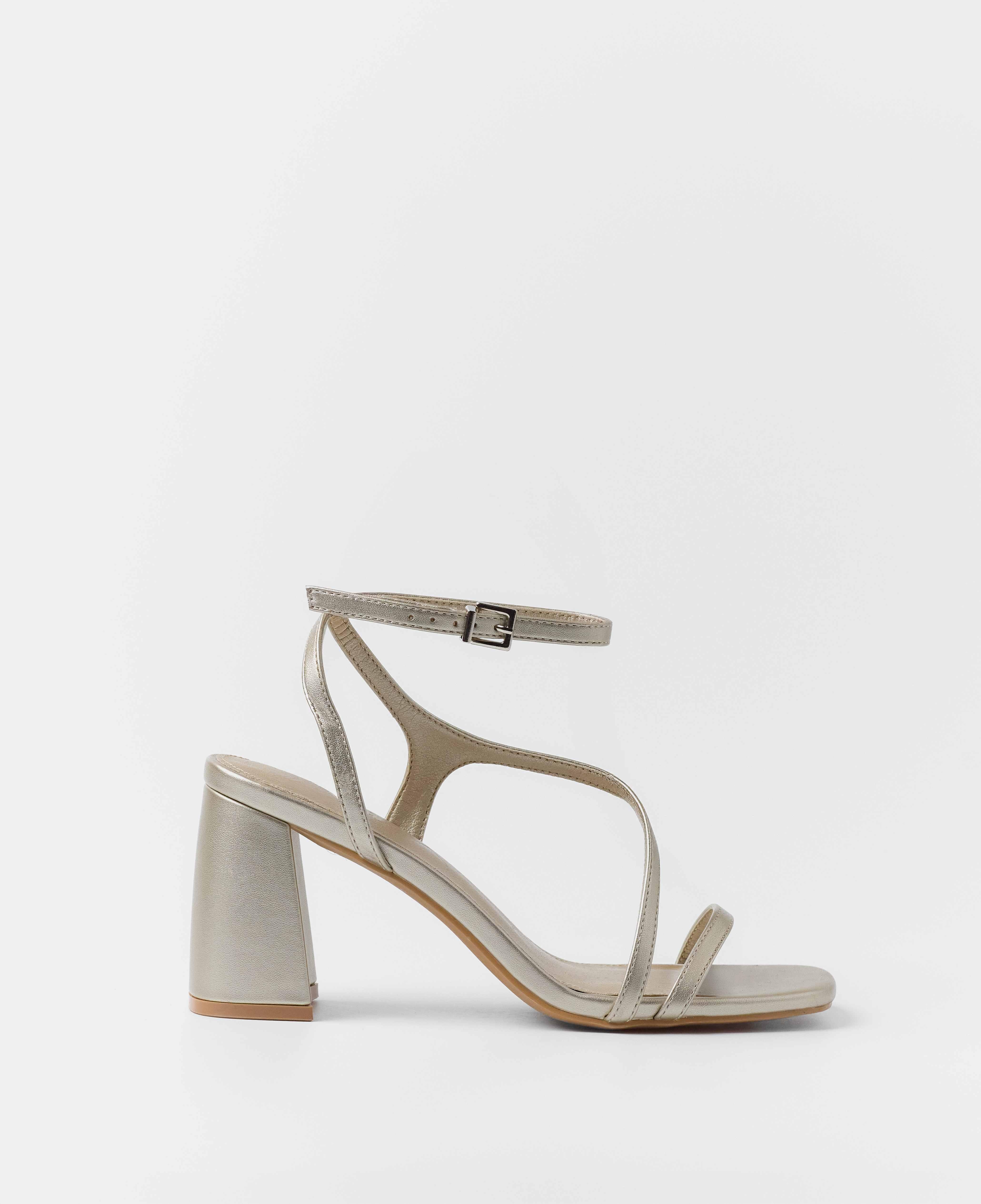 Mim - Sandalias de tiras de mujer con puntera y tacón geométrico.