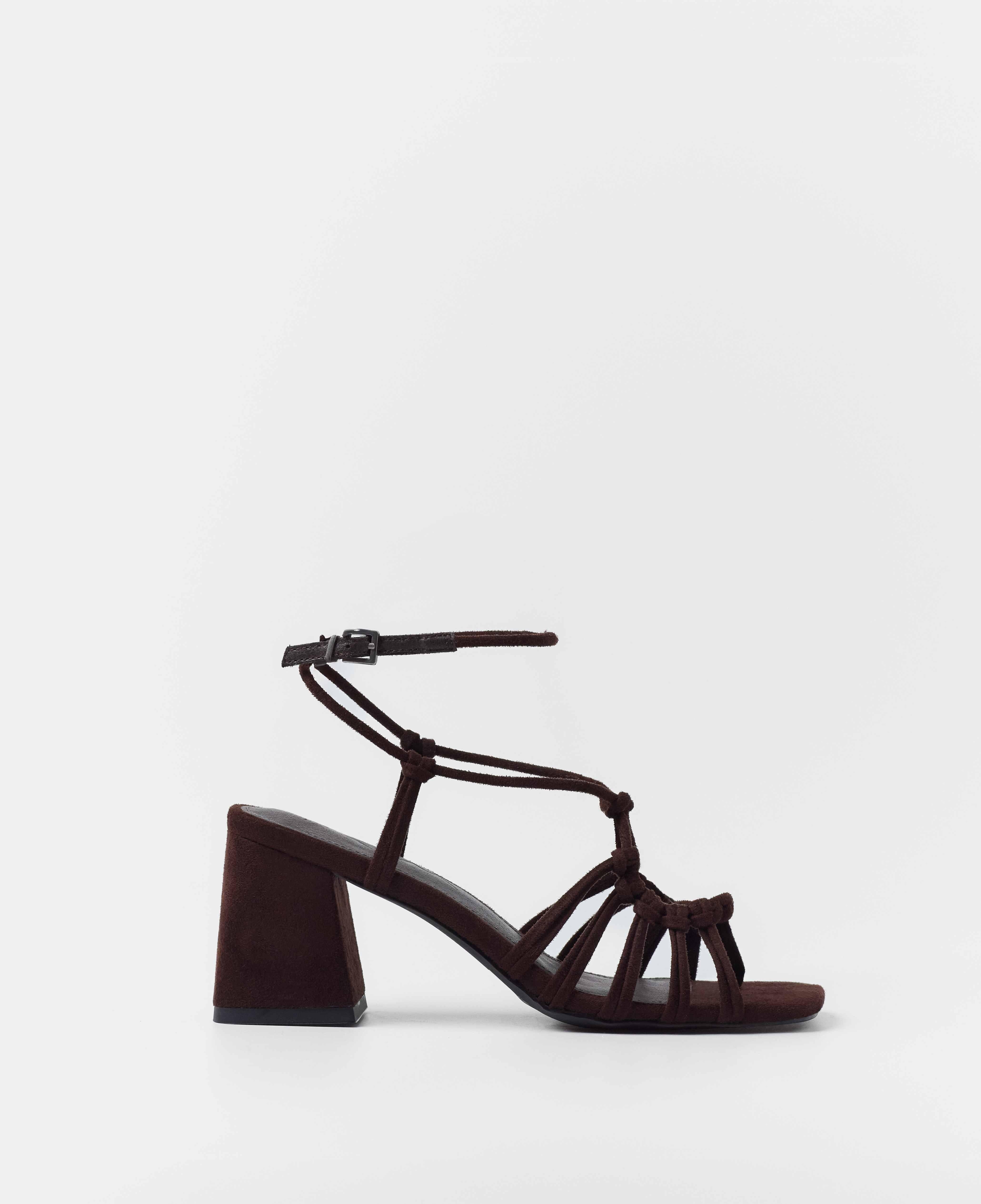 Mim - Sandalias de tiras de mujer anudadas con tacón bajo.