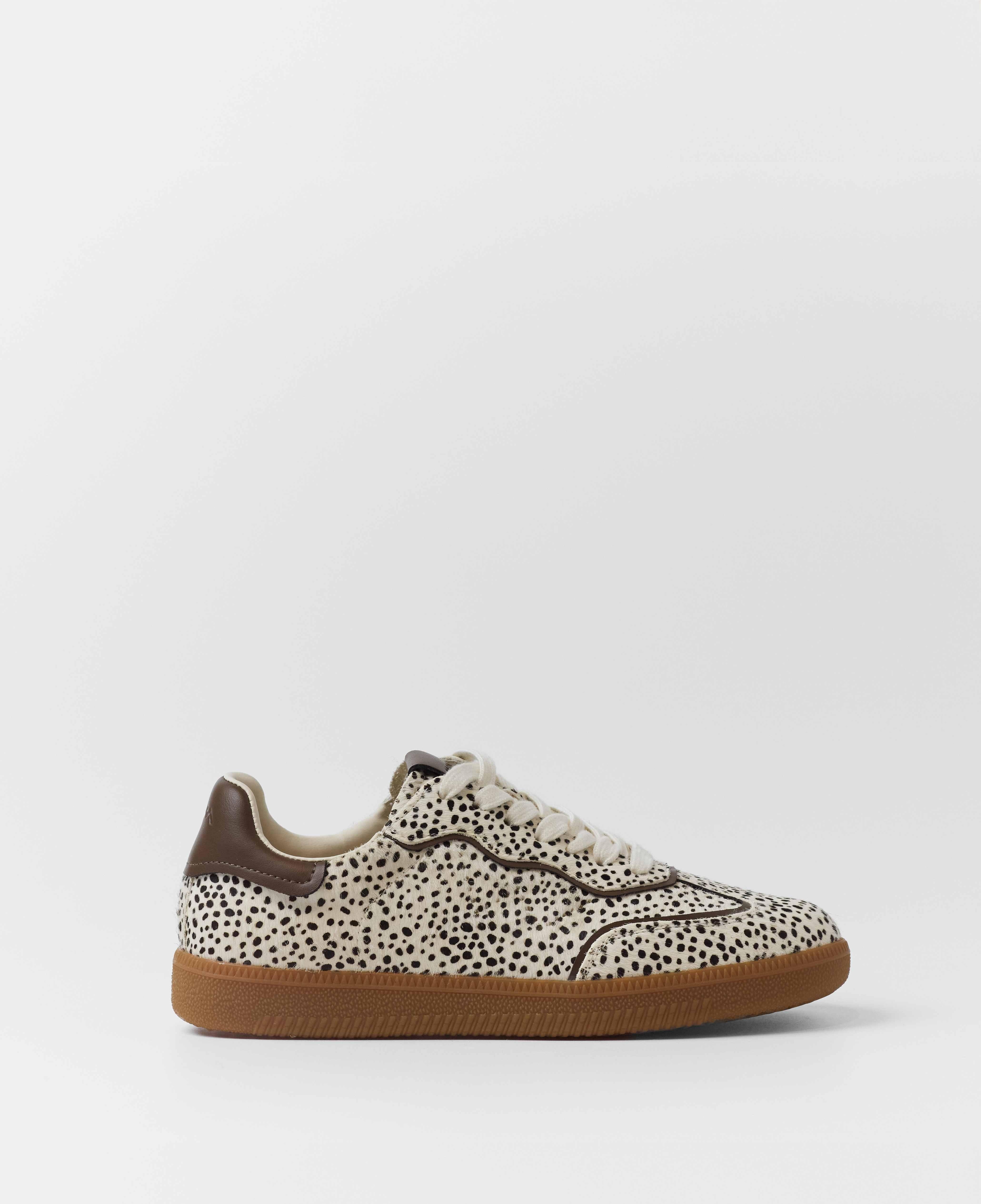 Mim - Zapatillas básicas de mujer de cordones animal print.