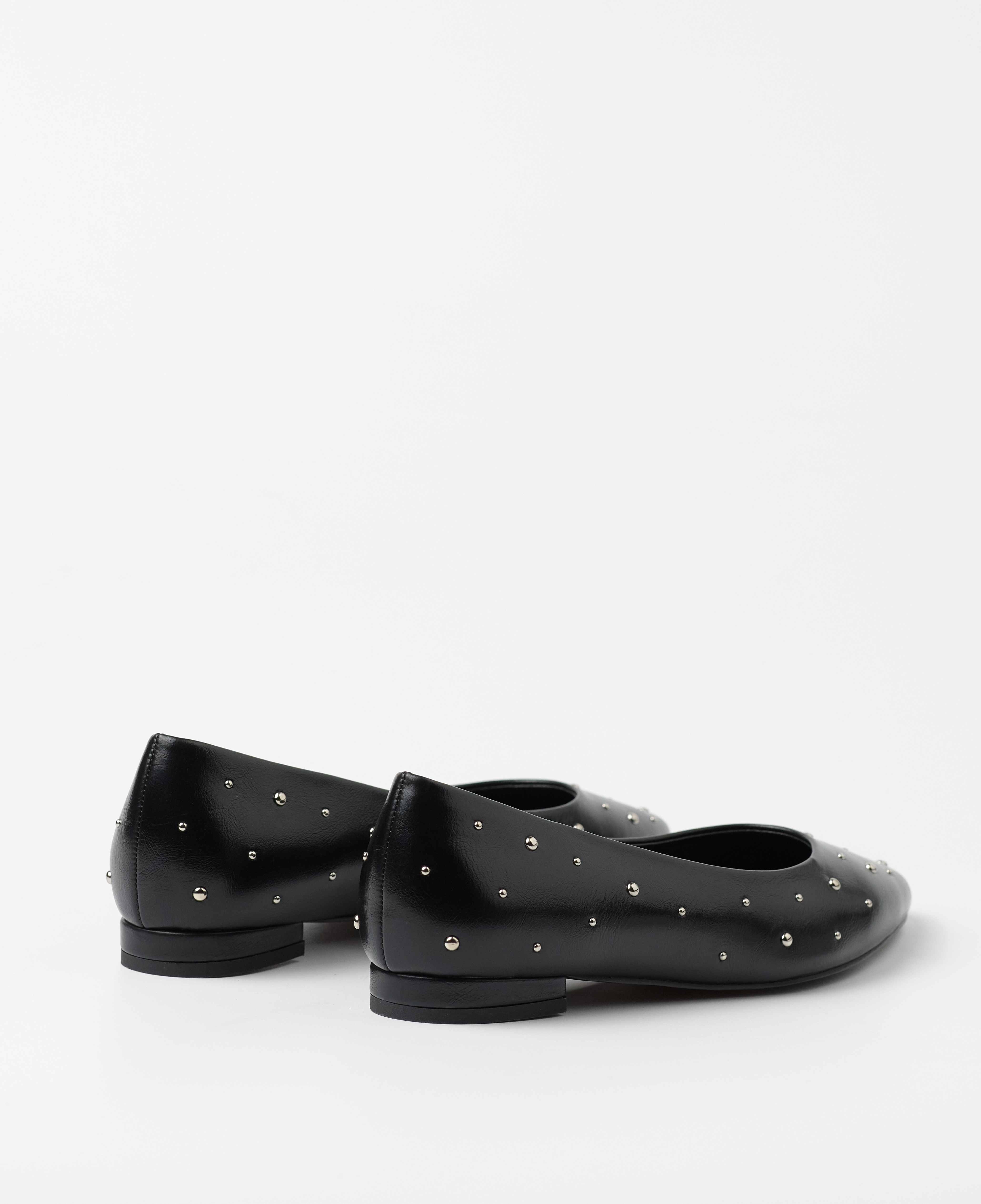 Bailarinas planas de mujer acabadas en punta con detalle de tachuelas metálicas - Mim - Negro Negro-3